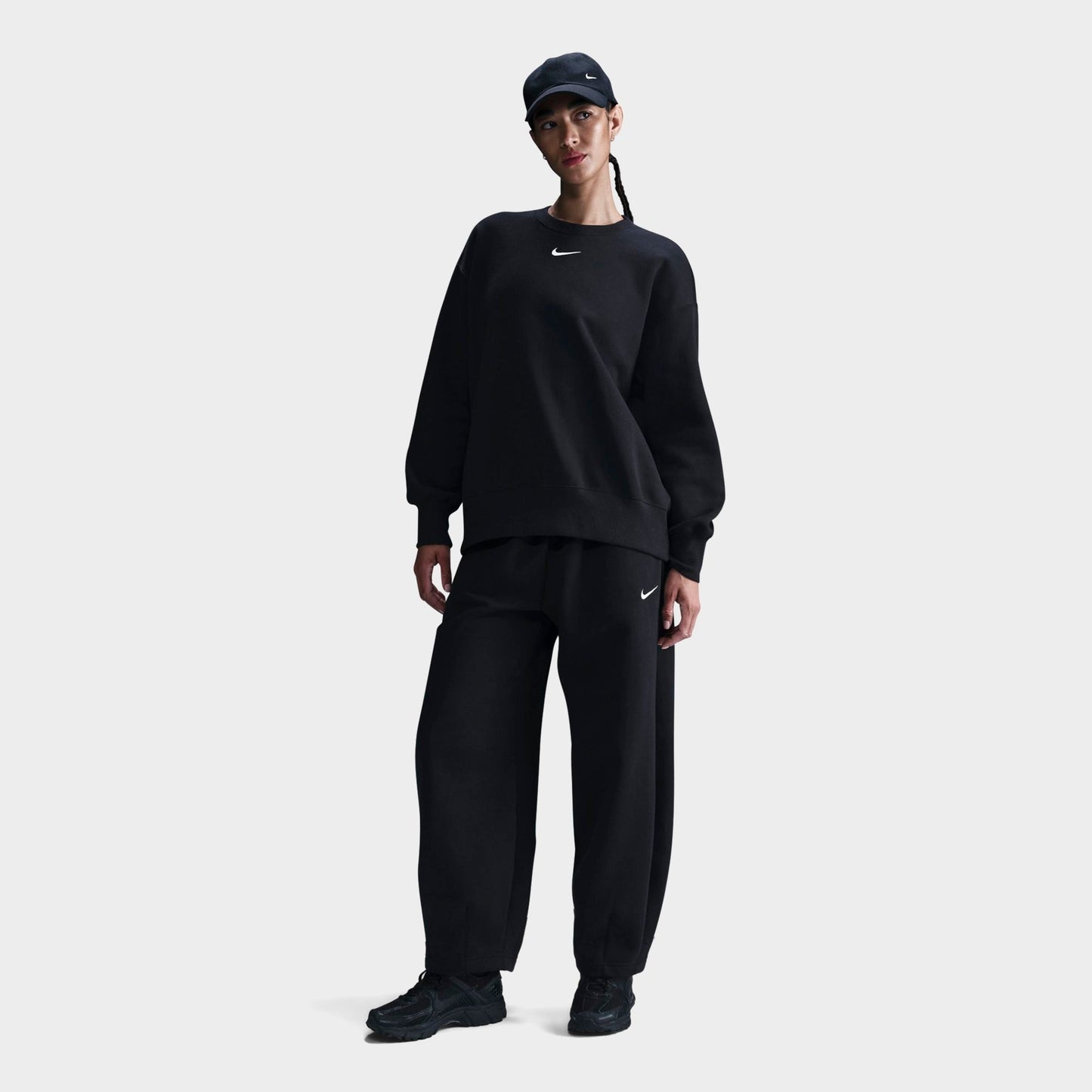 Women's Nike Sportswear Phoenix Fleece Oversized Crewneck Sweatshirt - Black/Sail
