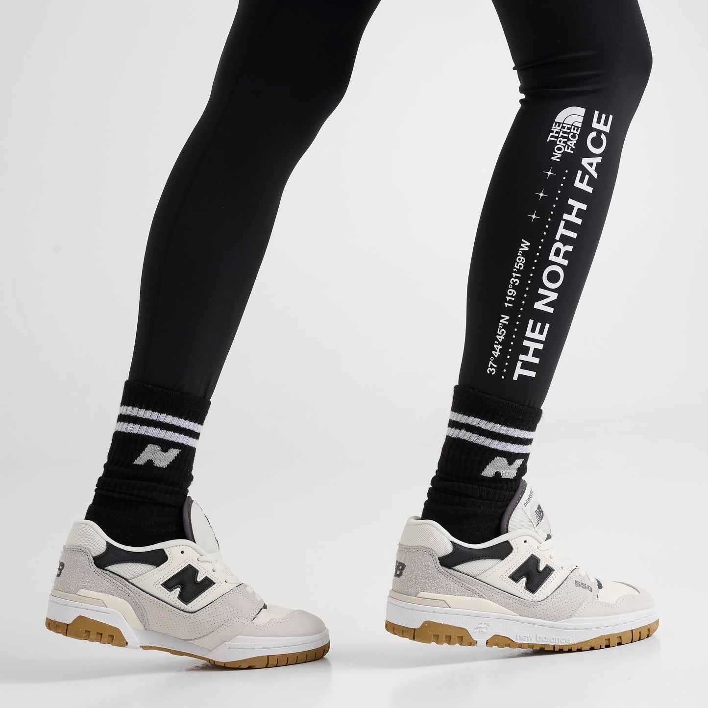 Women's The North Face Graphic Performance Leggings - Black