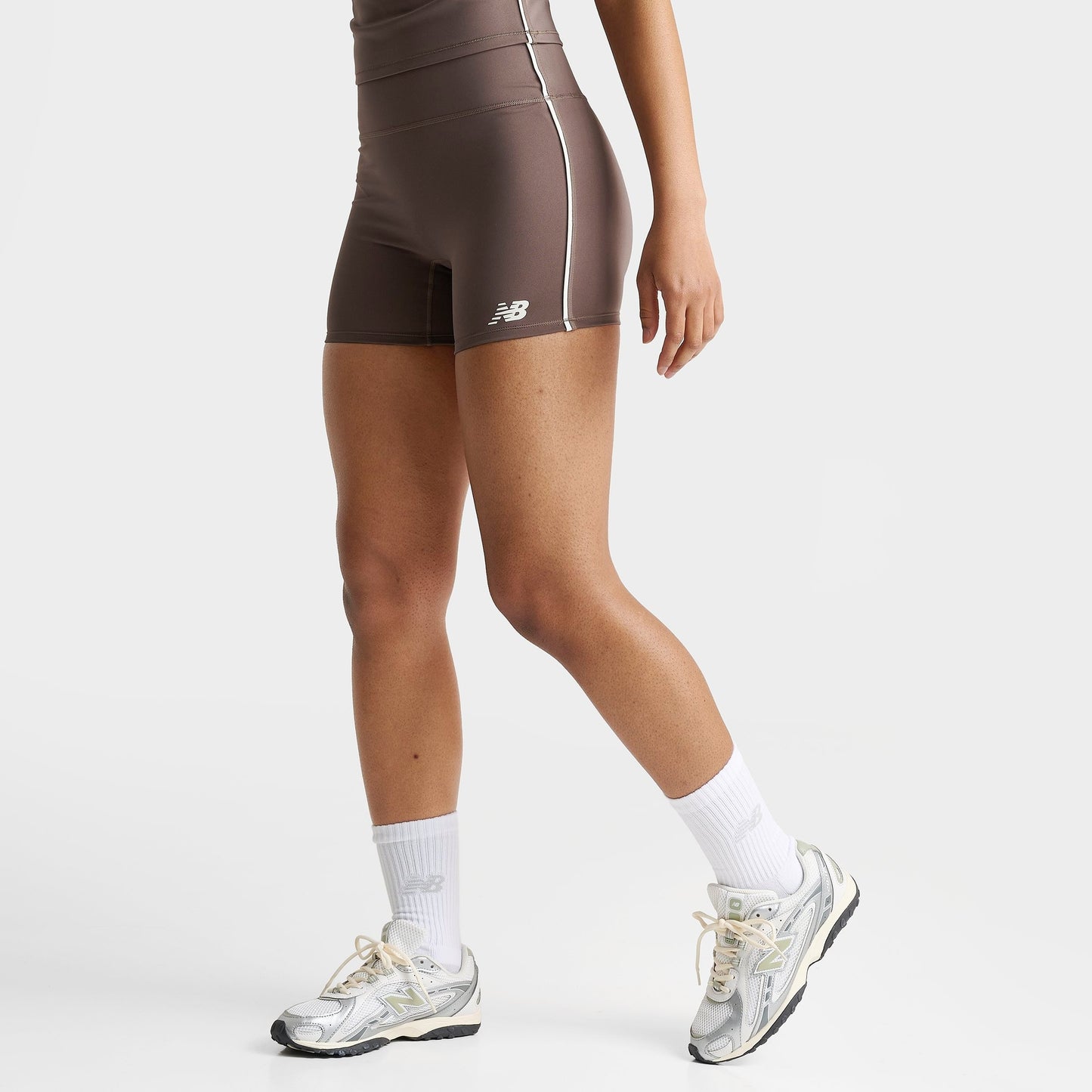 Women's New Balance Accelerate Piped Biker Shorts - Cortado