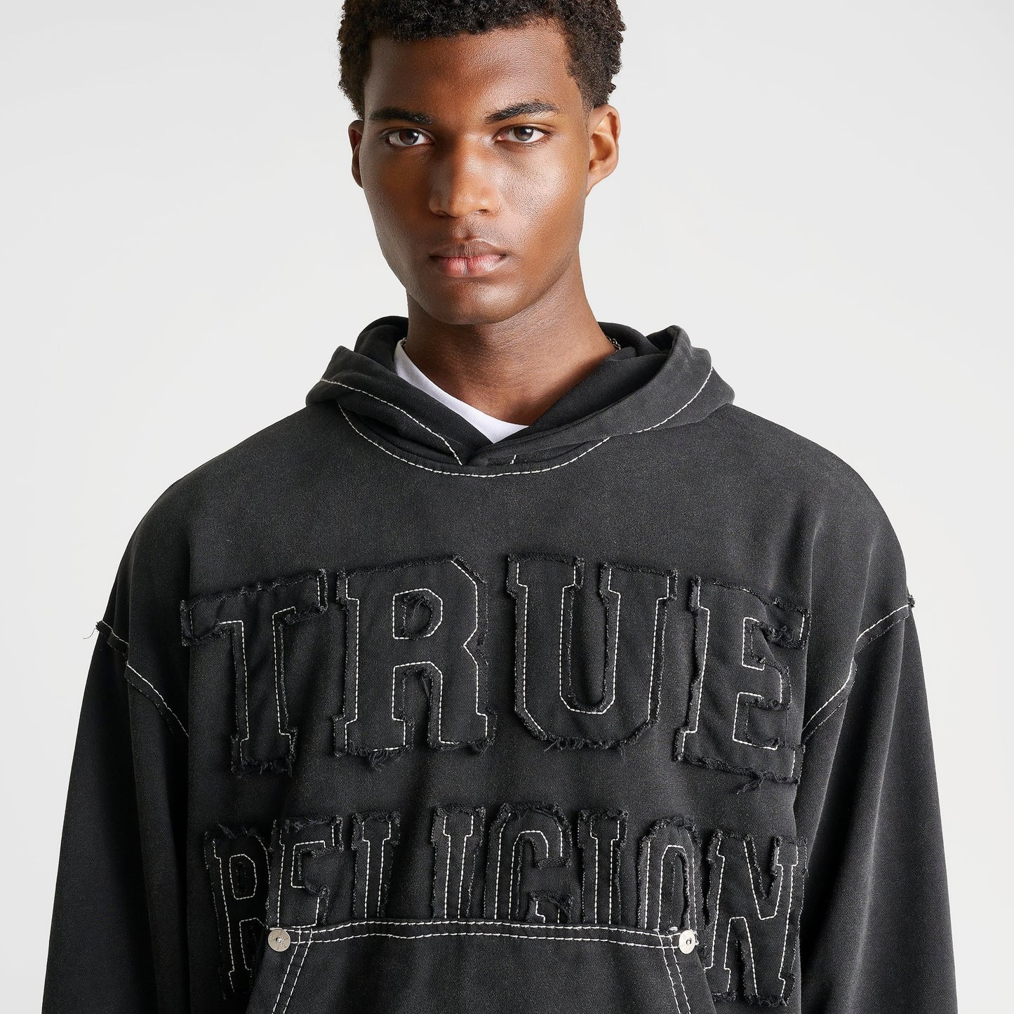 Men's True Religion Logo Appliqué Big T Boxy Hoodie - Black
