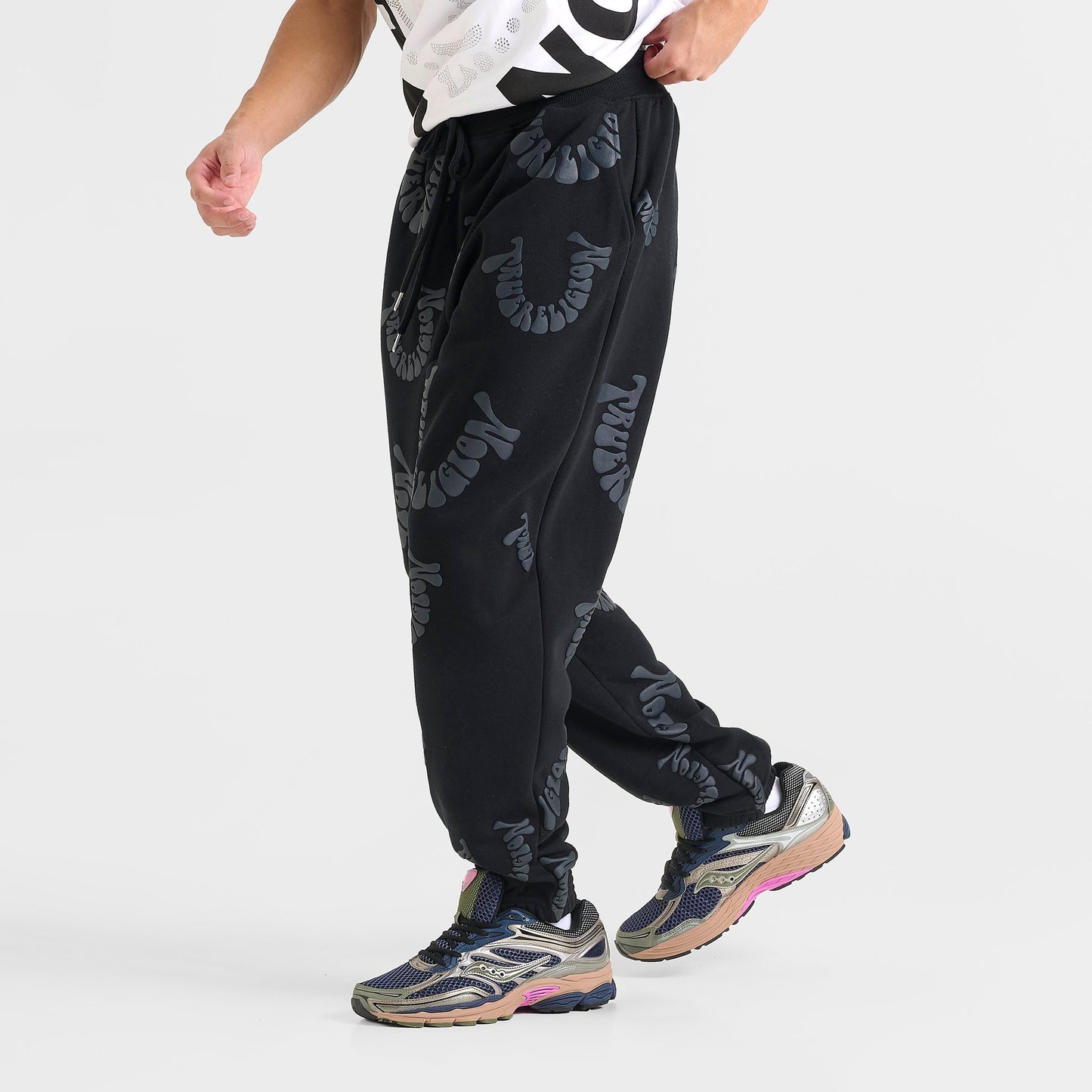 Men's True Religion Warped Logo Fleece Jogger Pants - Black/Black