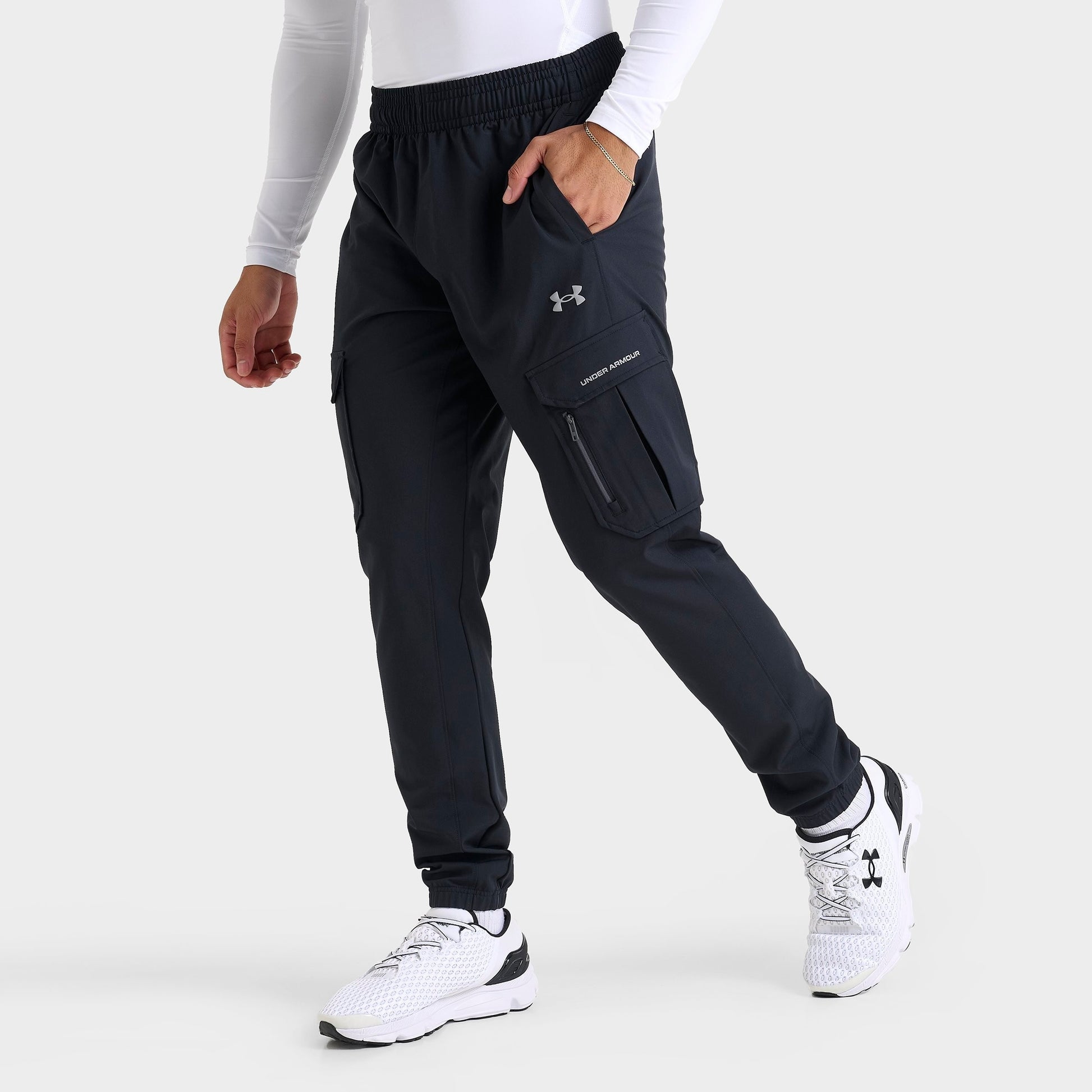 Men's Under Armour UA Woven Cargo Jogger Pants - Black/Steel