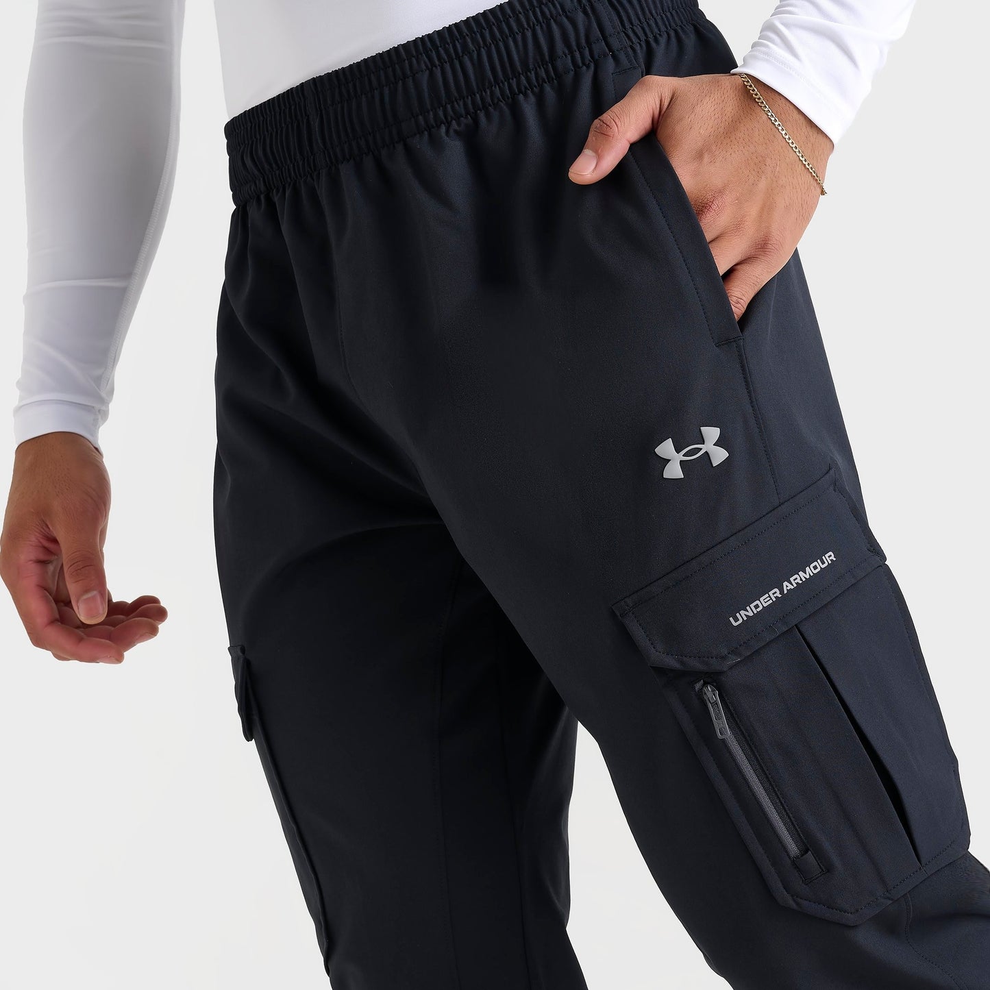 Men's Under Armour UA Woven Cargo Jogger Pants - Black/Steel
