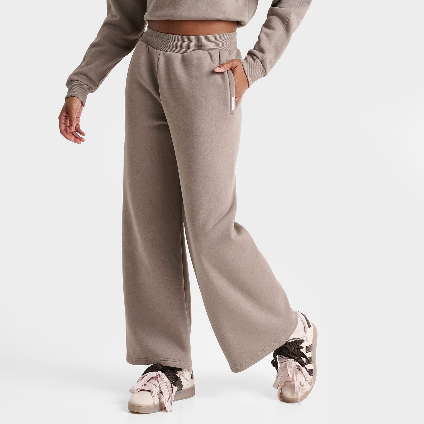 Women's DAILYSZN Fleece Wide Leg Jogger Pants - Mushroom Taupe