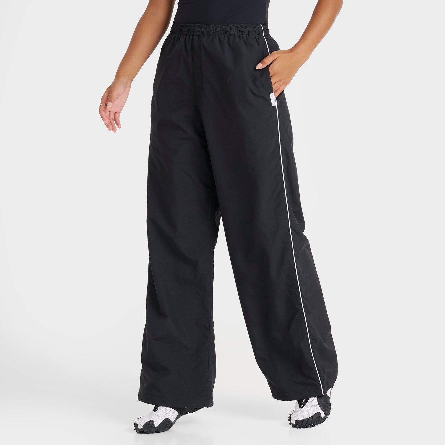 Women's DAILYSZN Weather-Resistant Piped Woven Pants - Black/White