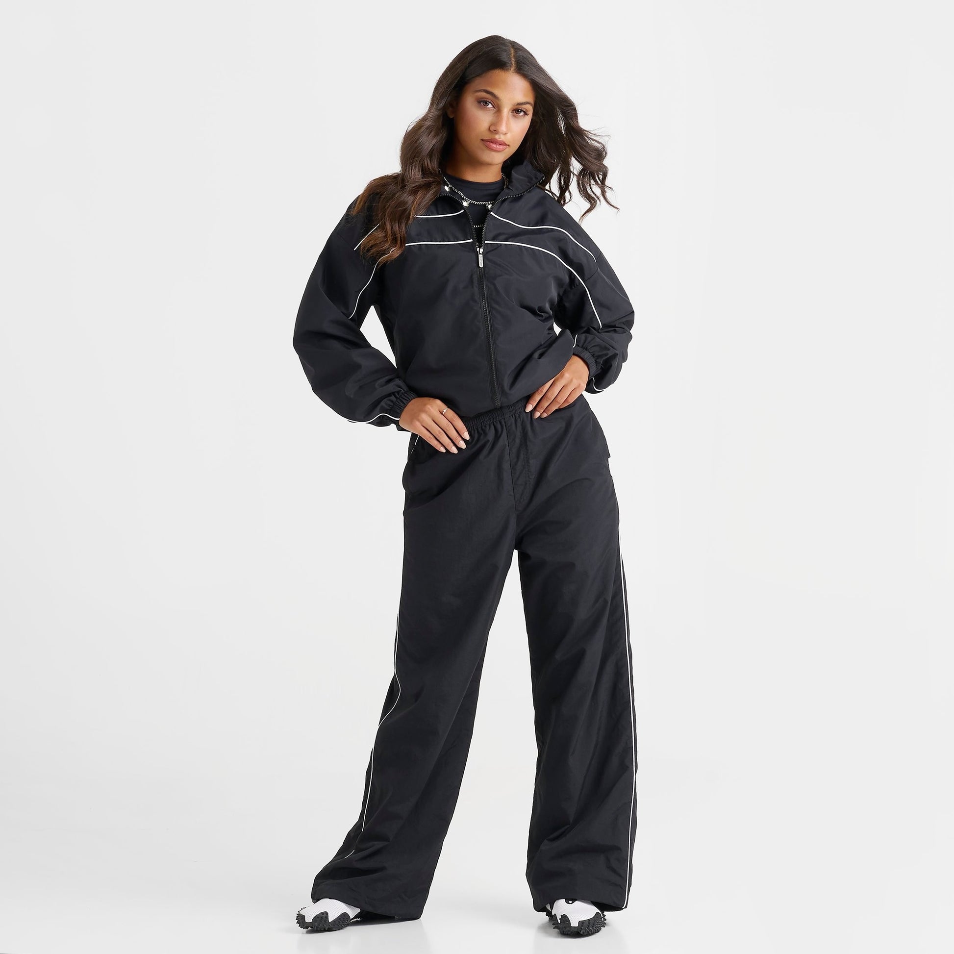 Women's DAILYSZN Weather-Resistant Piped Woven Pants - Black/White