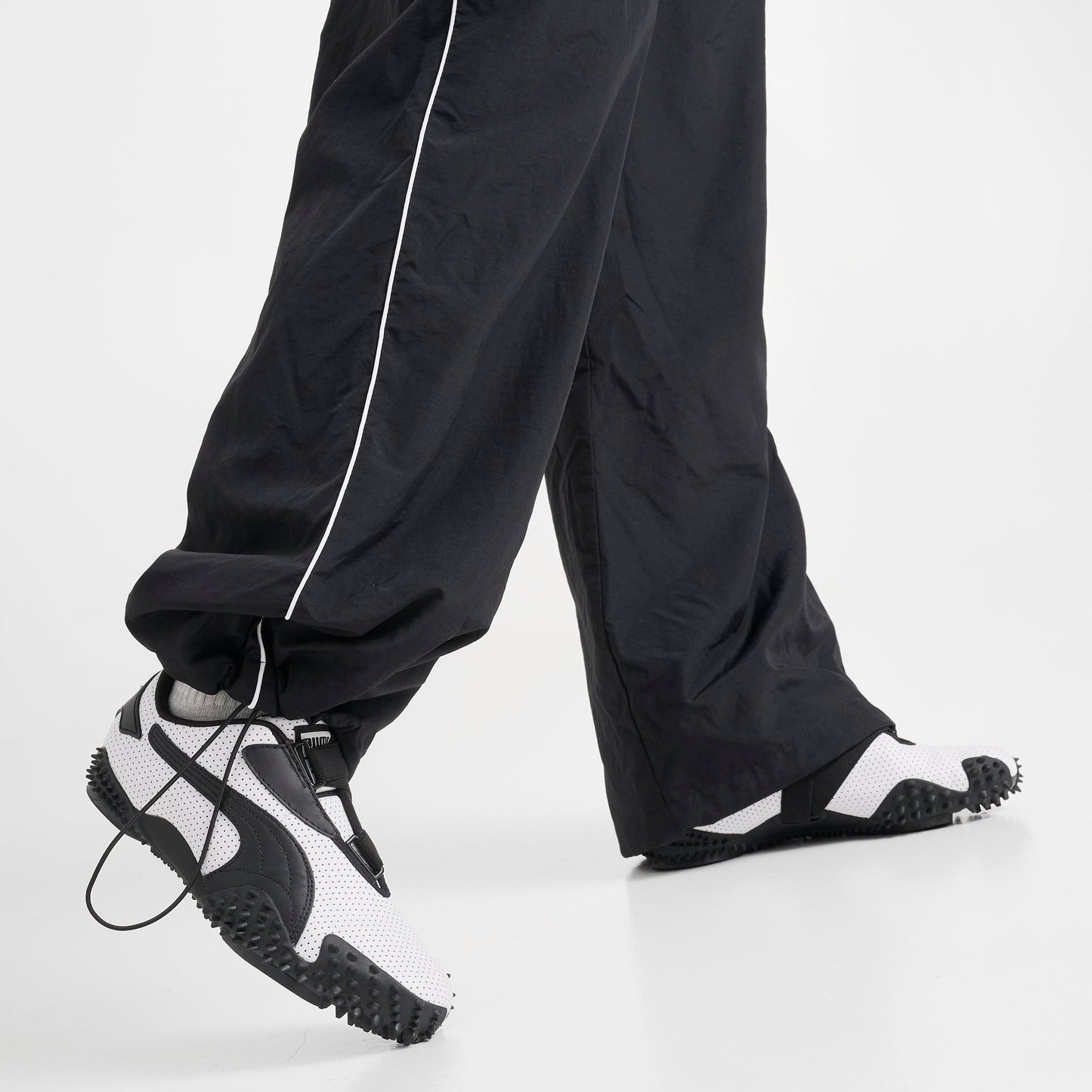 Women's DAILYSZN Weather-Resistant Piped Woven Pants - Black/White