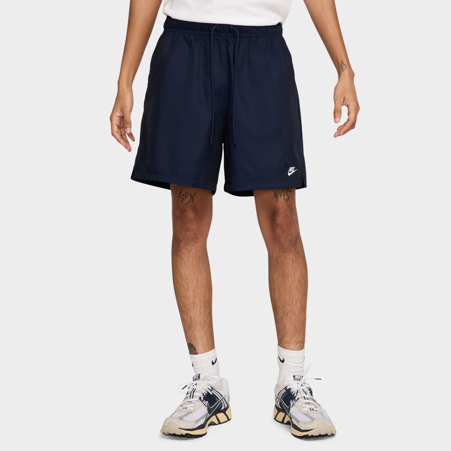 Men's Nike Club Woven 6" Flow Shorts - Obsidian/White