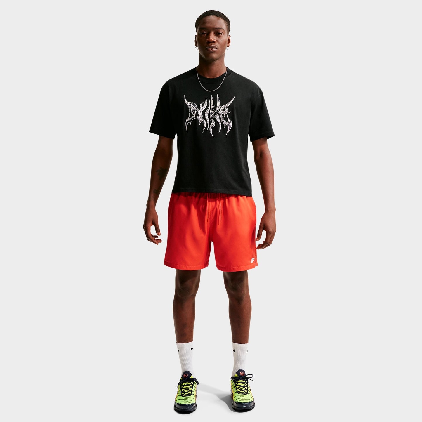 Men's Nike Club Woven 6" Flow Shorts - Cosmic Clay/White