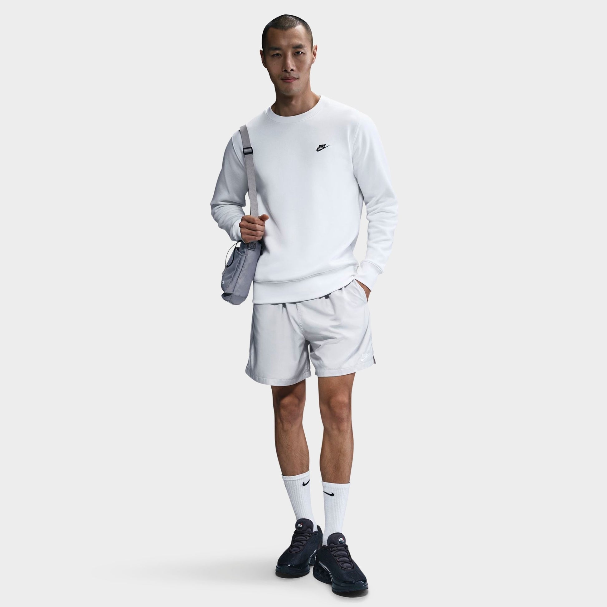 Men's Nike Club Fleece Premium Crewneck Sweatshirt - White/Black
