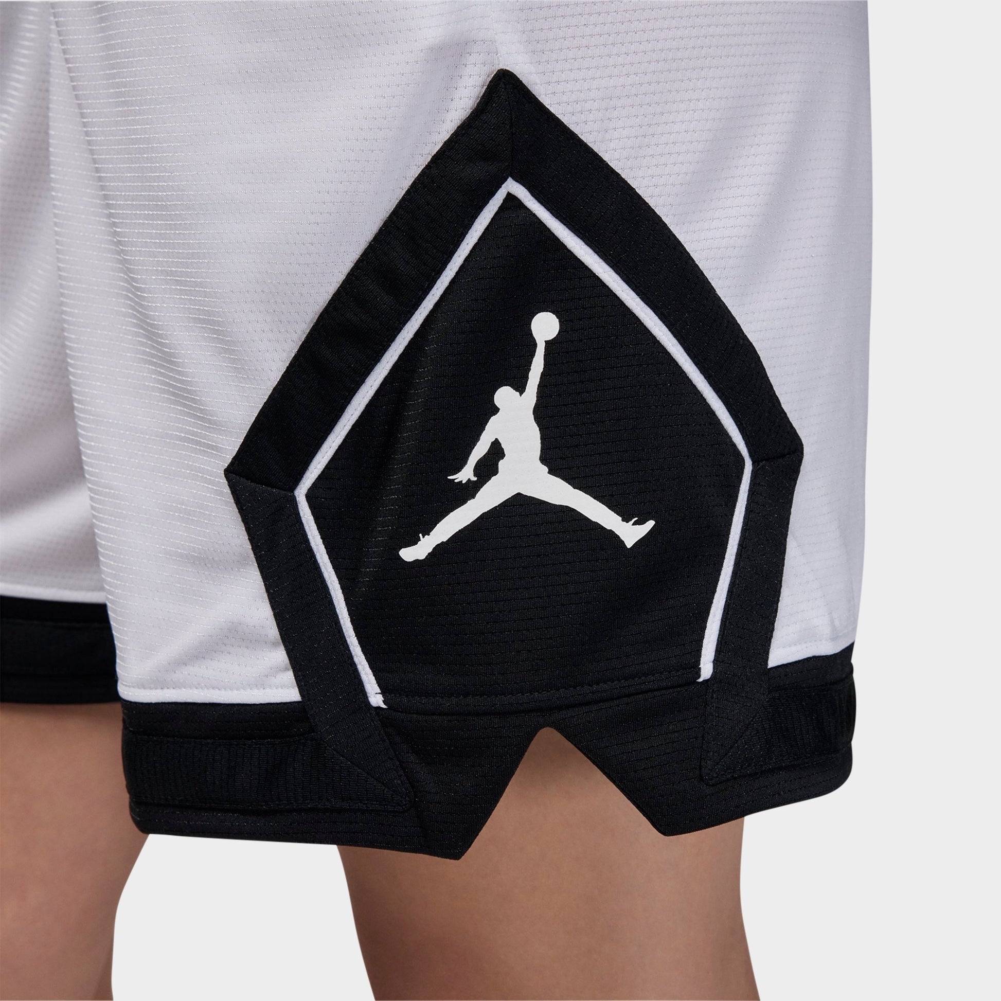 Women's Jordan Sport Leopard Print 4" Diamond Basketball Shorts - White/Black/Black/White