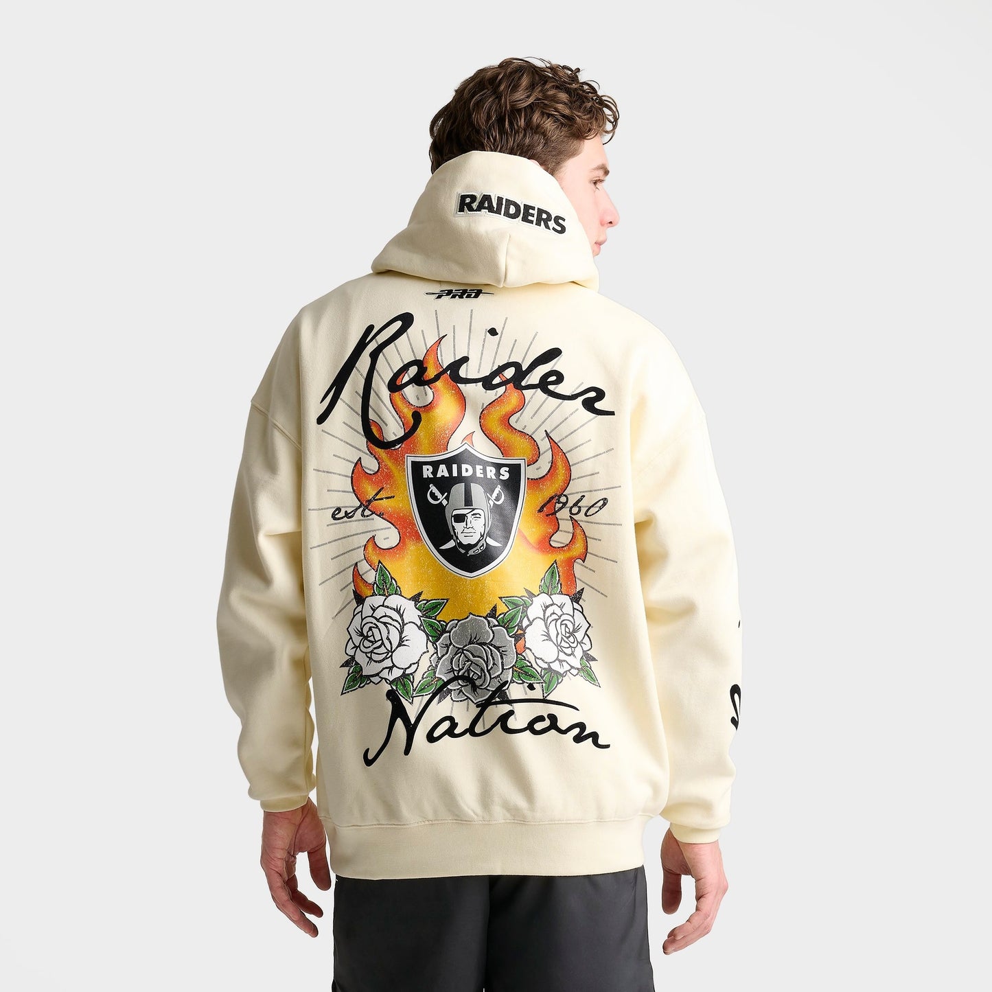 Men's Pro Standard Las Vegas Raiders NFL Fire and Roses Drop Shoulder Pullover Hoodie - Cream