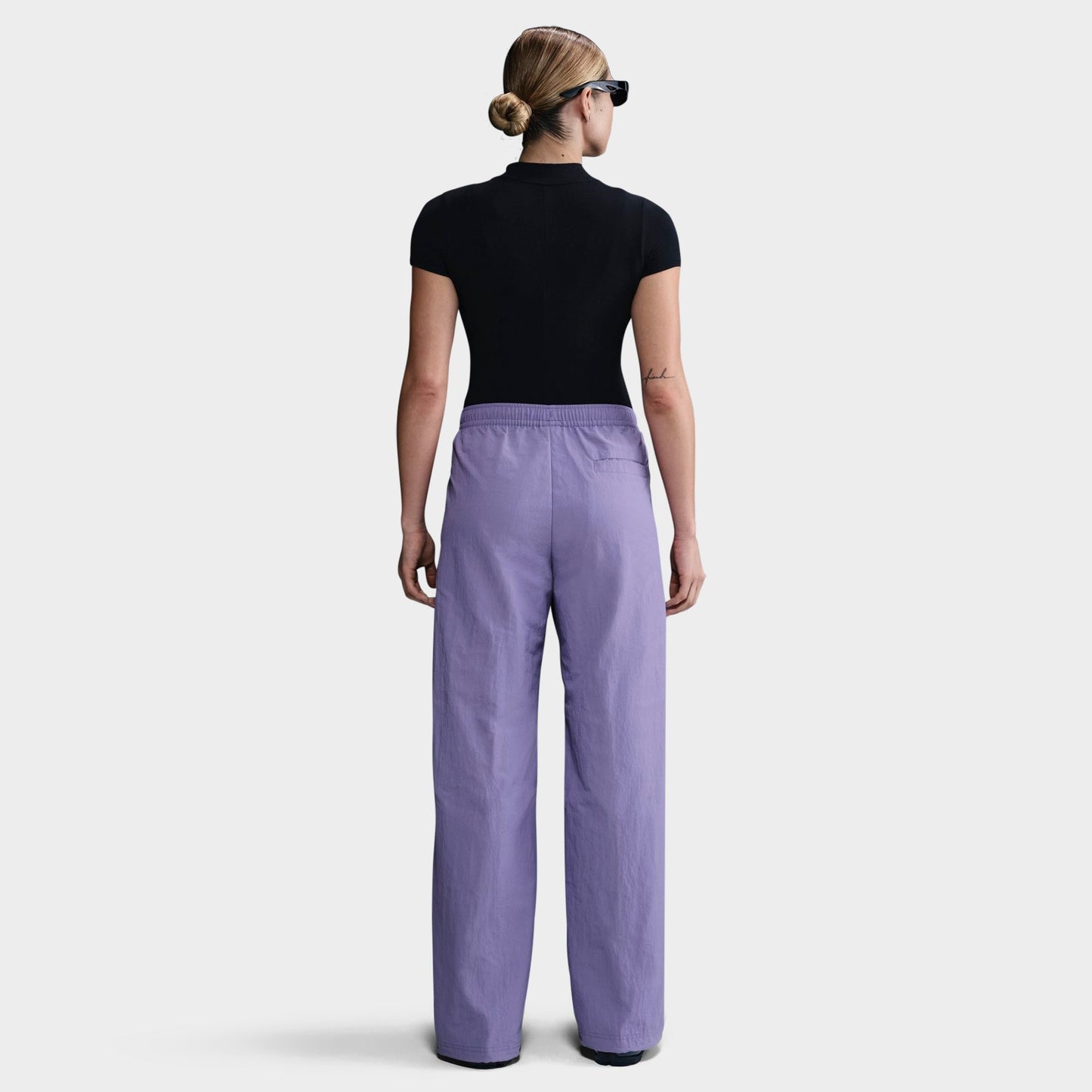 Women's Nike Sportswear Everything Wovens Mid-Rise Open-Hem Pants - Dusty Amethyst/White