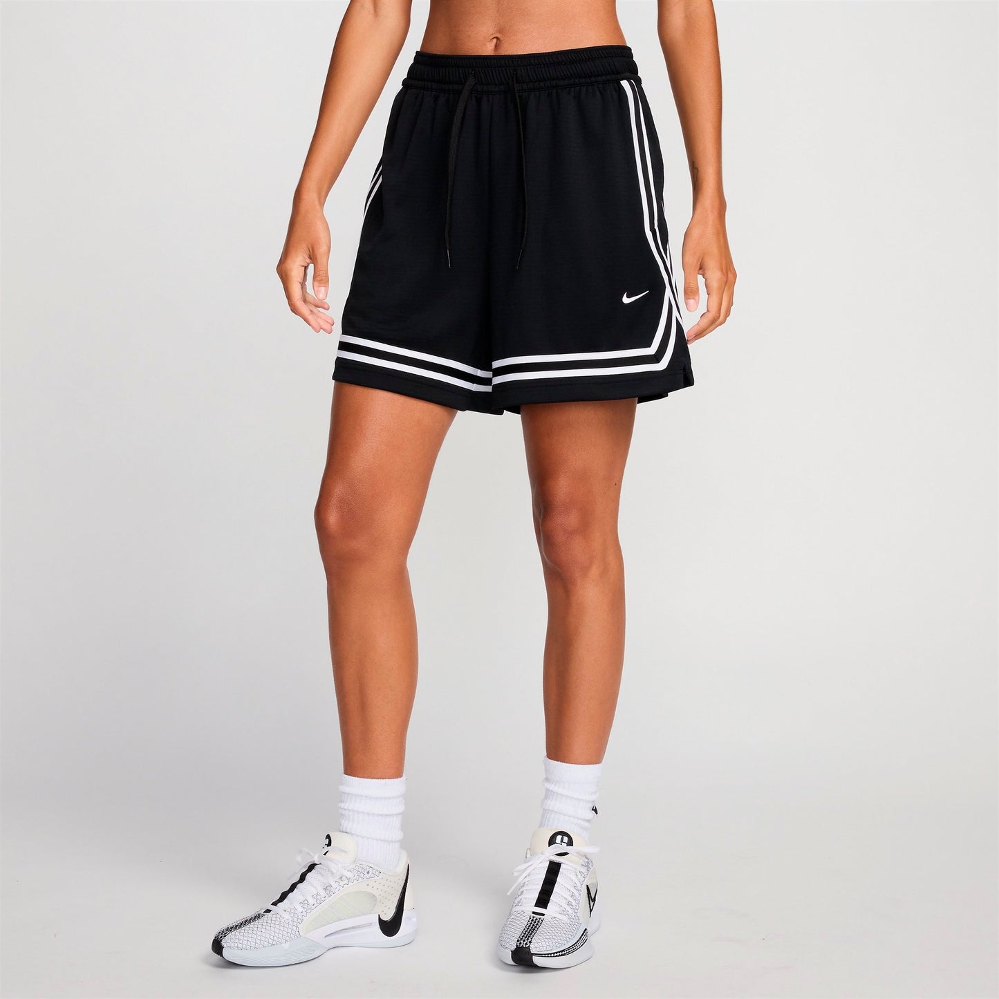 Women's Nike Crossover Dri-FIT 5" Basketball Shorts - Black/Black/White