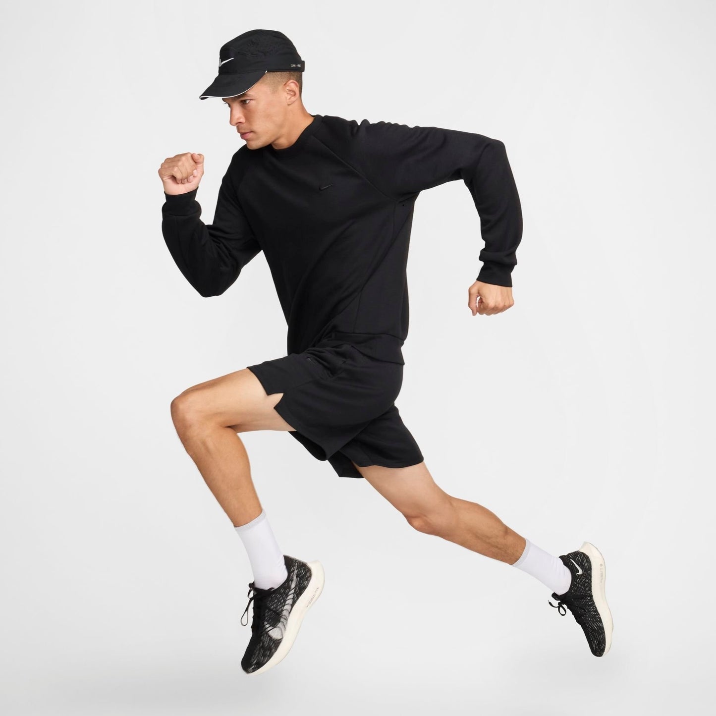 Men's Nike Primary Dri-FIT UV Versatile Crewneck Sweatshirt - Black/Black