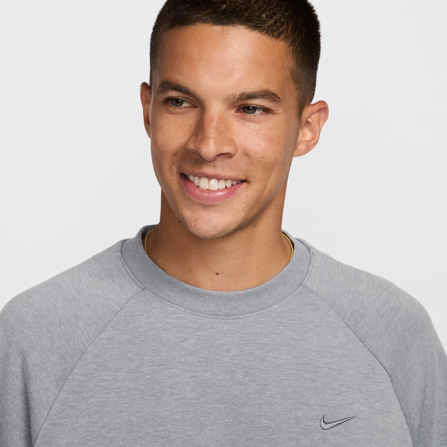 Men's Nike Primary Dri-FIT UV Versatile Crewneck Sweatshirt - Cool Grey/Heather/Cool Grey