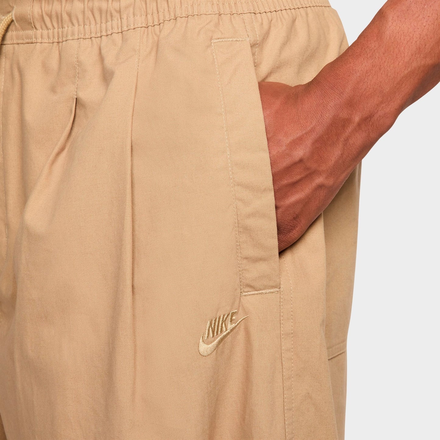 Men's Nike Club Balloon Pants - Parachute Beige/Parachute Beige