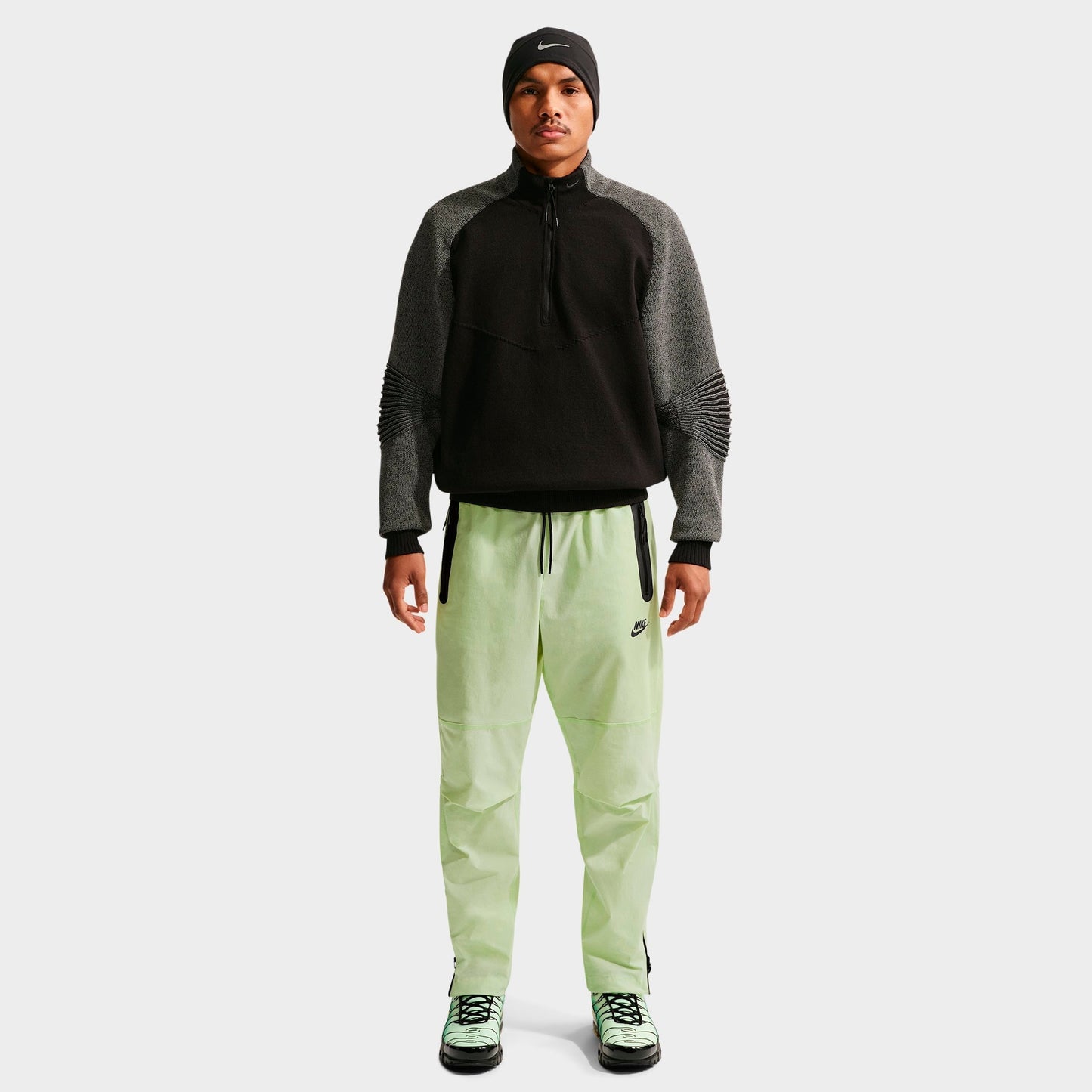 Men's Nike Tech Woven Pants - Light Liquid Lime/Black