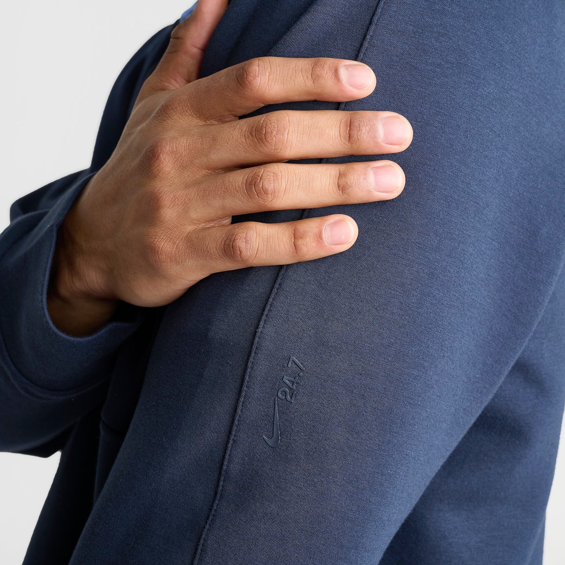 Men's Nike 24.7 ImpossiblySoft Dri-FIT Half-Zip Top - Obsidian/Dark Obsidian