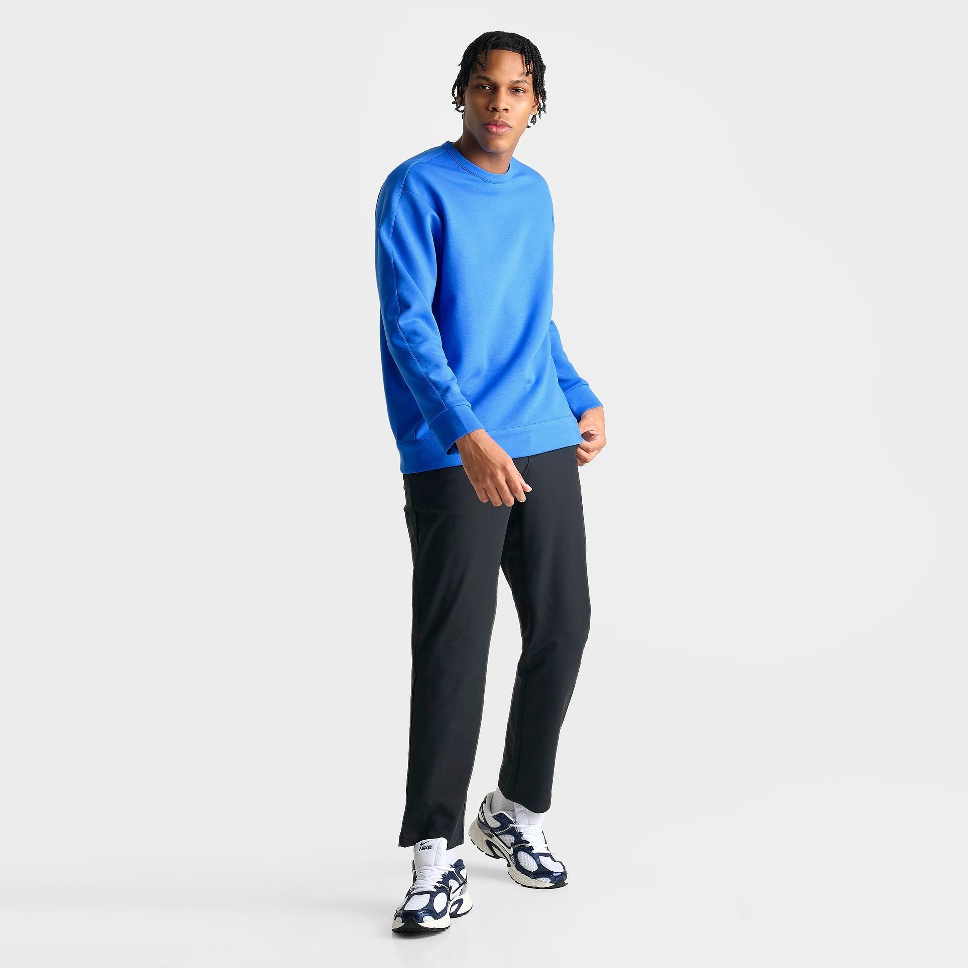 Men's Nike 24.7 ImpossiblySoft Dri-FIT Crewneck Sweatshirt - Light Photo Blue/Black/Blue Spark