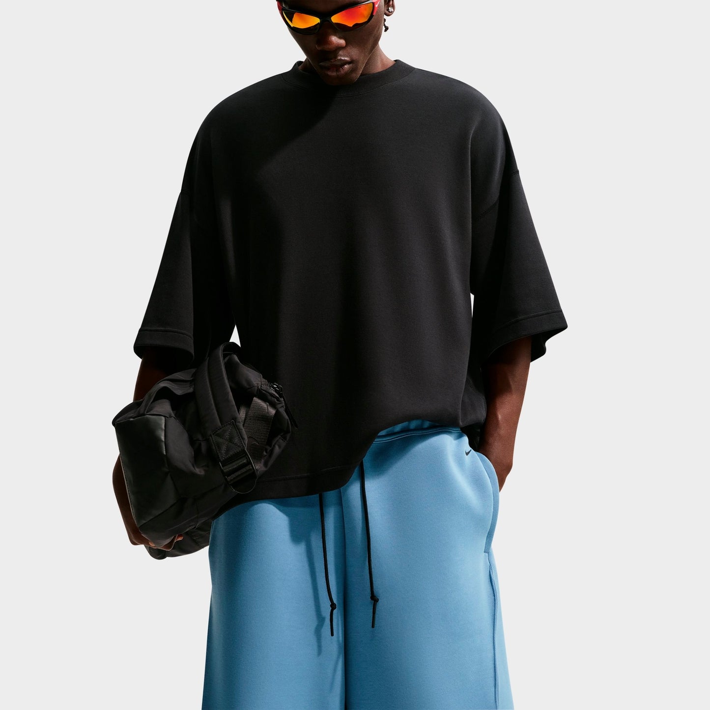 Men's Nike Sportswear Tech Fleece Oversized Fit Shorts - Work Blue/Black
