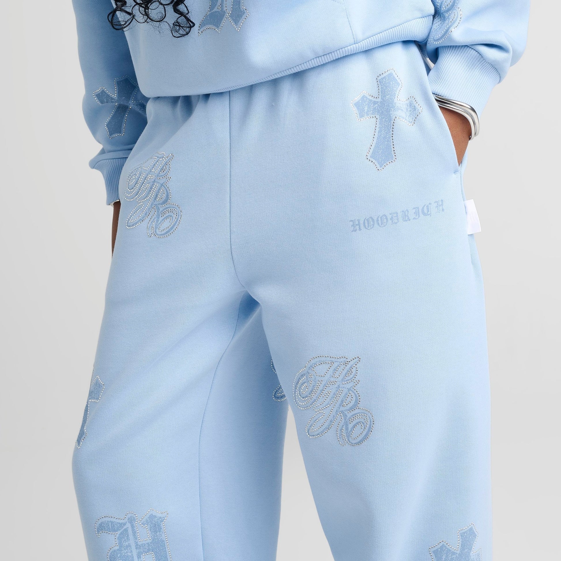 Women's Hoodrich Scarlet Oversized Jogger Pants - Clear Sky