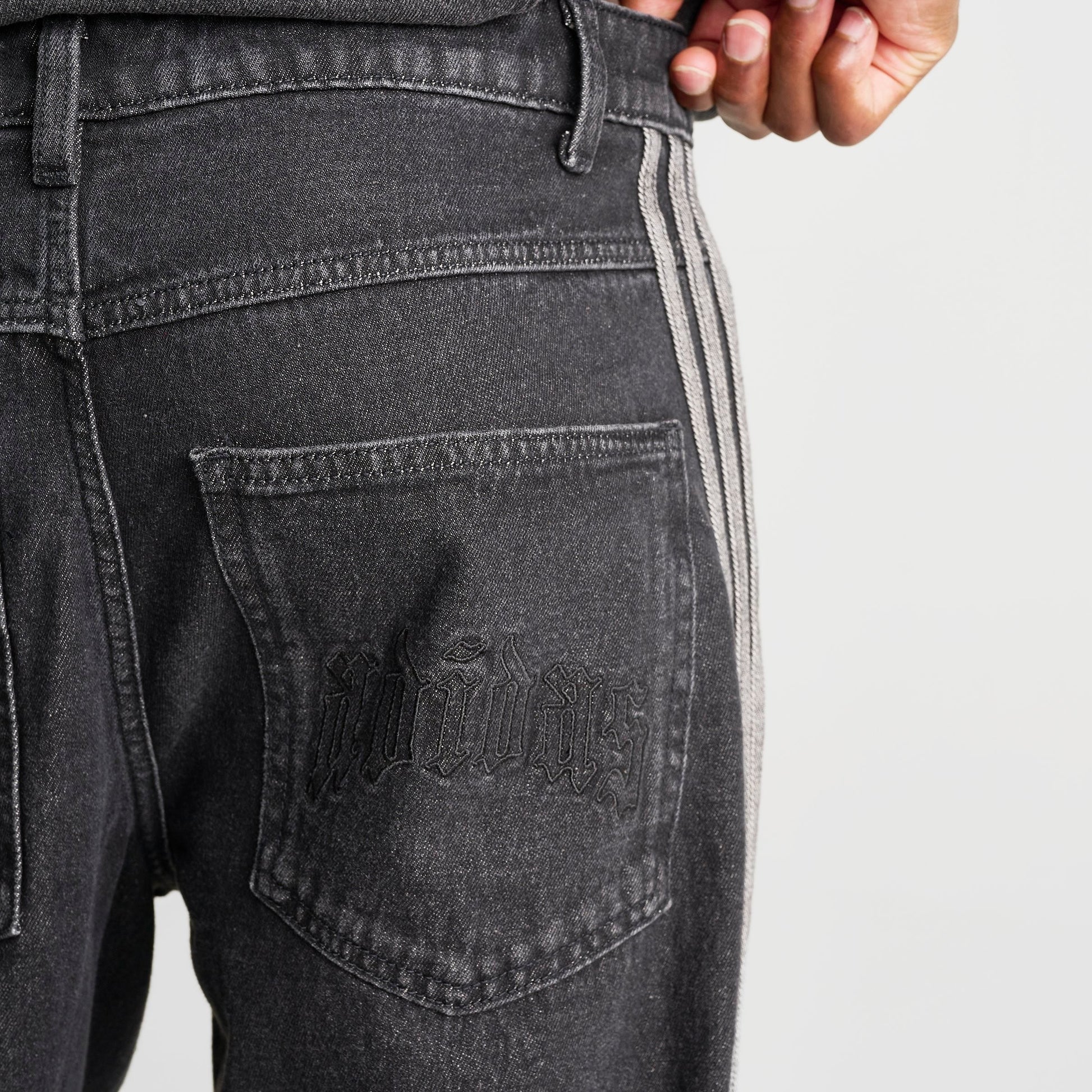 Men's adidas Originals SST Loose Denim Jeans - True Black Denim