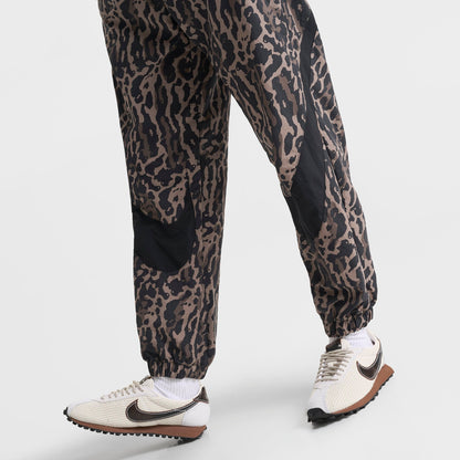 Women's Nike Sportswear Woven Printed Jogger Pants - Black/Black