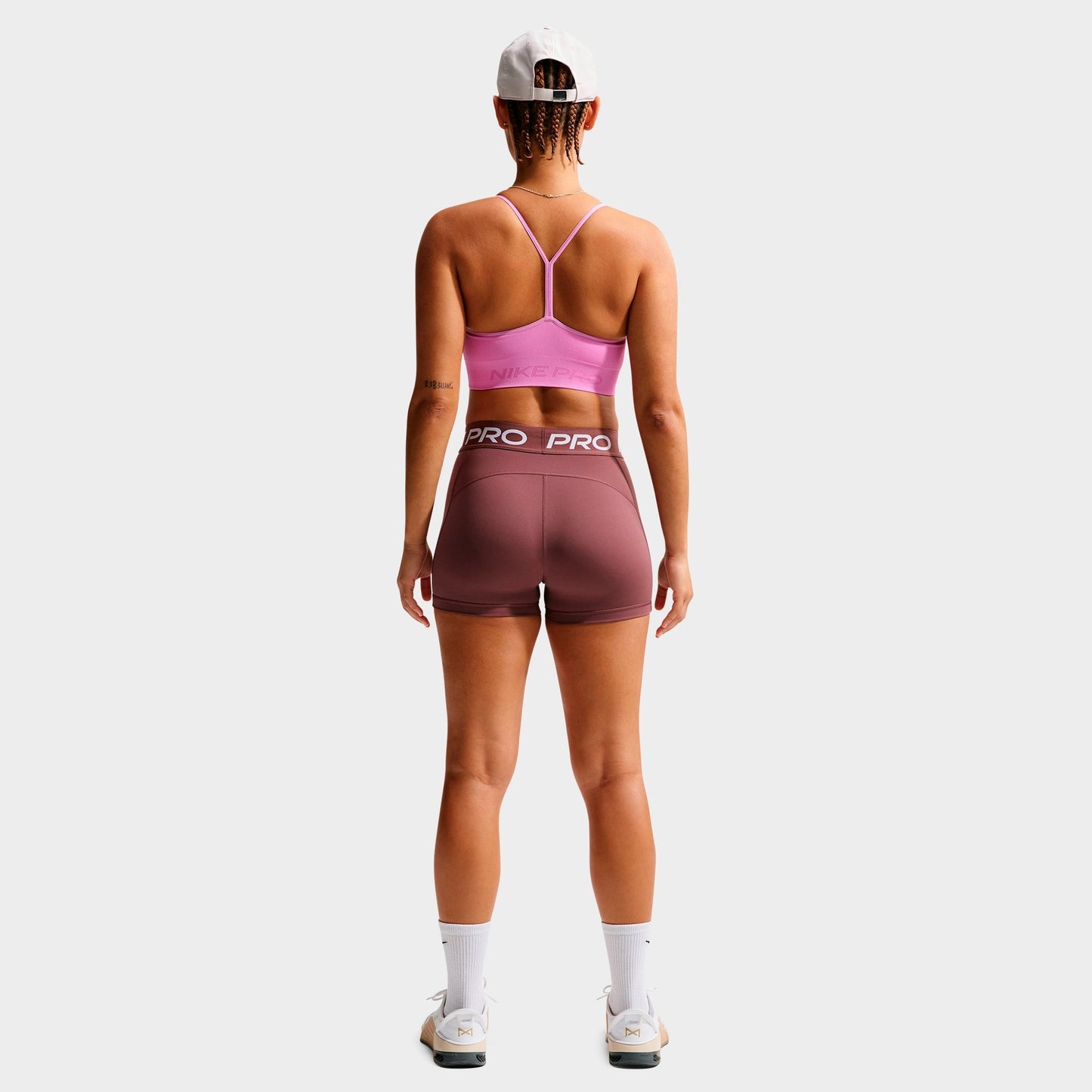 Women's Nike Pro Seamless Light-Support Padded Sports Bra - Light Magenta