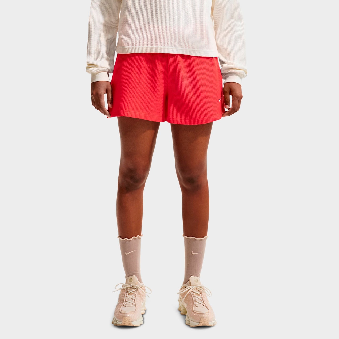 Women's Nike Sportswear Chill Waffle Loose Mid-Rise Shorts - Light Crimson/Sail