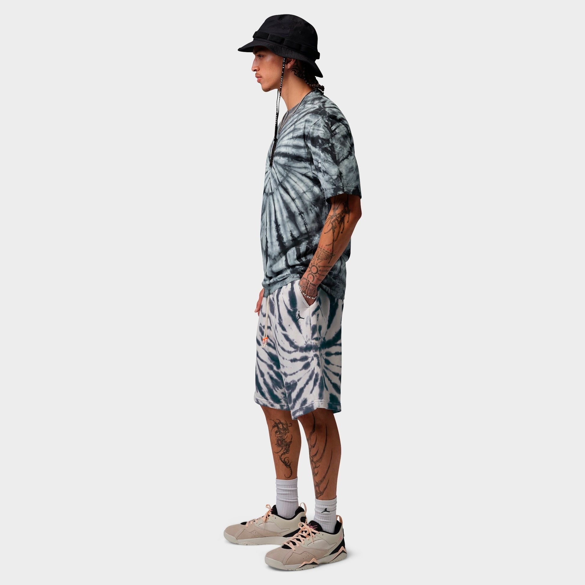 Men's Jordan Brooklyn Tie-Dye Festival Fleece Shorts - Sail/Off Noir/Black