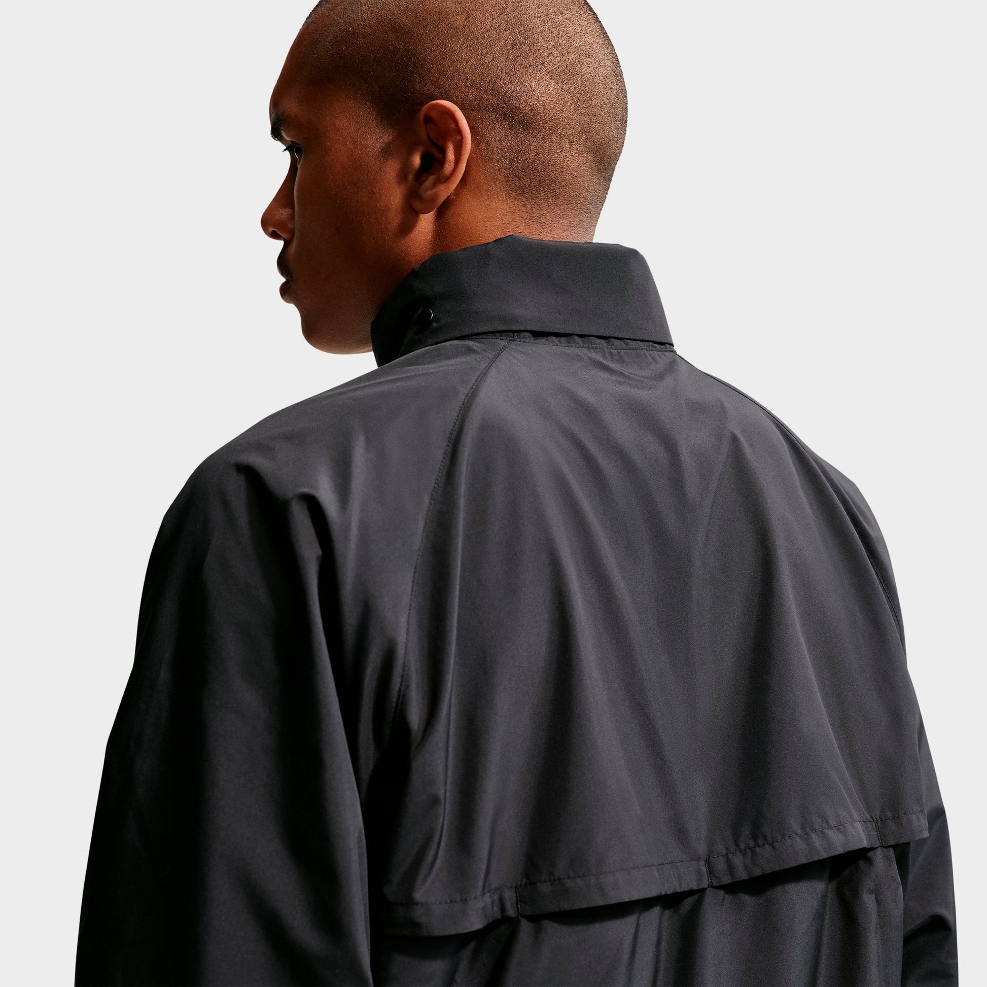 Men's Nike Windrunner Lightweight Half-Zip Jacket - Black/White