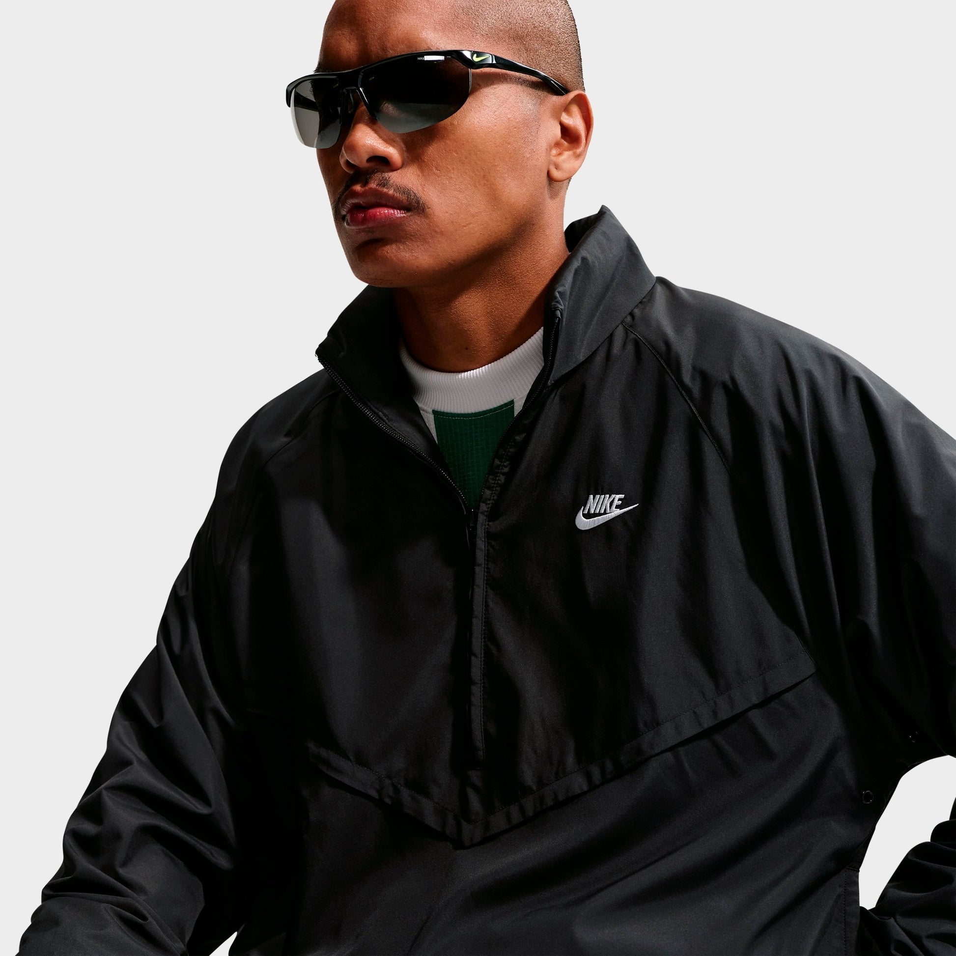 Men's Nike Windrunner Lightweight Half-Zip Jacket - Black/White