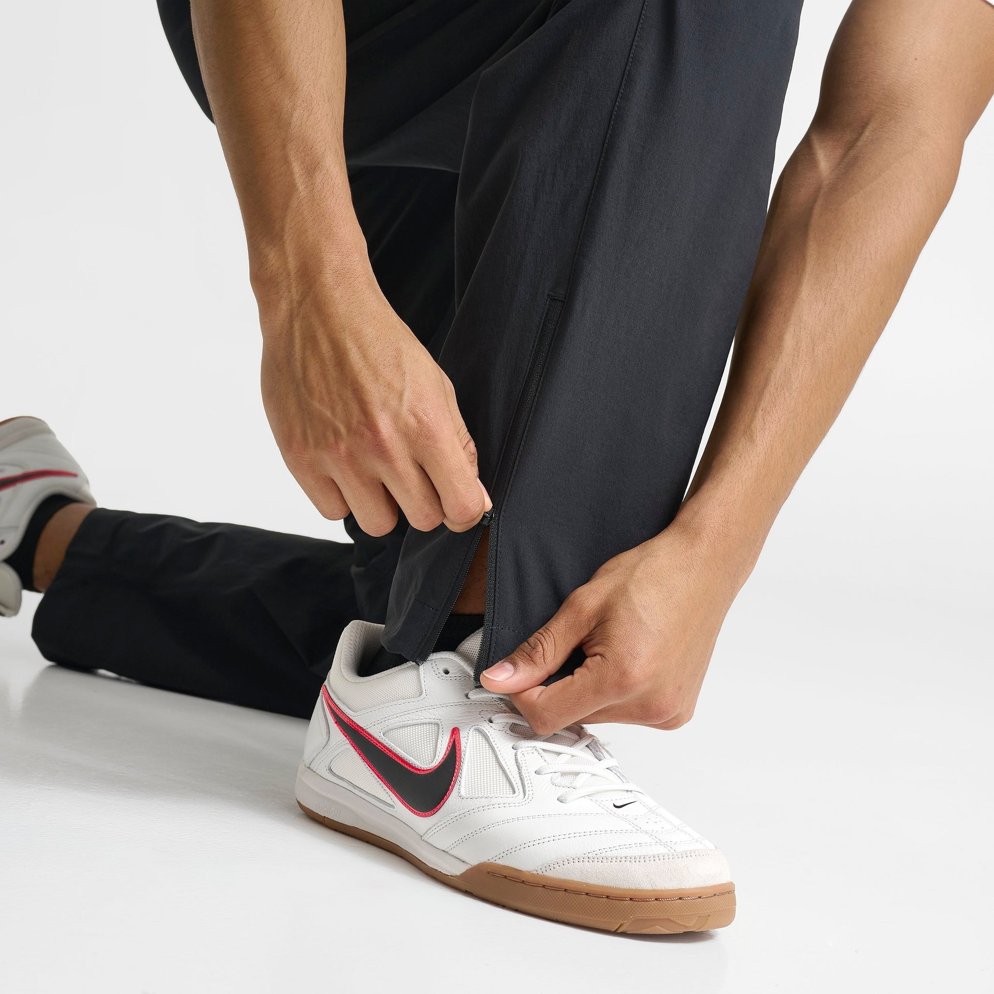 Men's Nike Tech USA Soccer Woven Pants - Black/Challenge Red