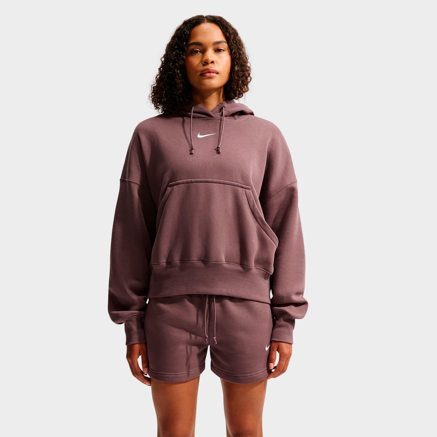 Women's Nike Sportswear Phoenix Fleece Mid-Rise 4" Shorts - Tattoo/Sail