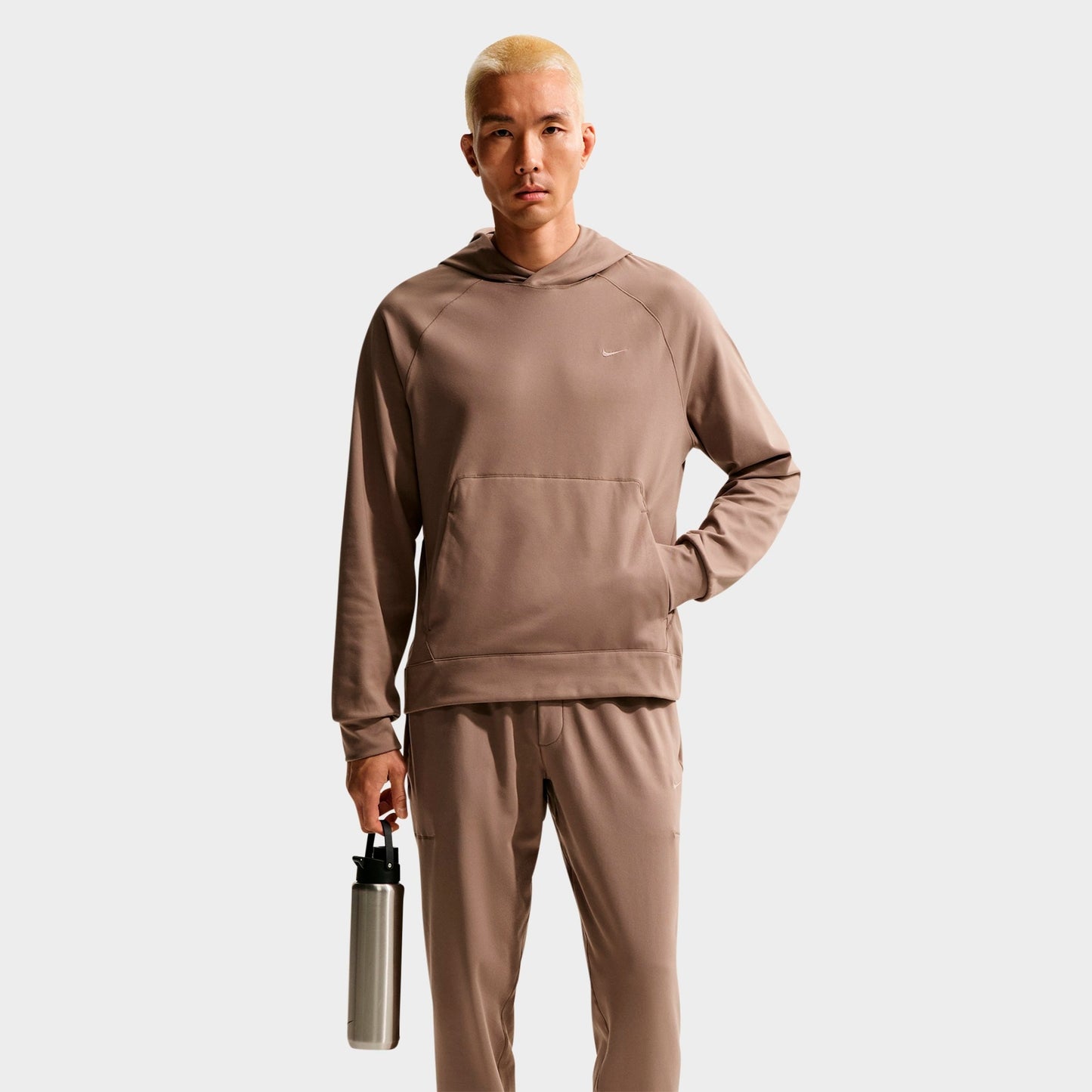 Men's Nike Primary NanoKnit Dri-FIT UV Protection Pullover Training Hoodie - Mink Brown/Mink Brown