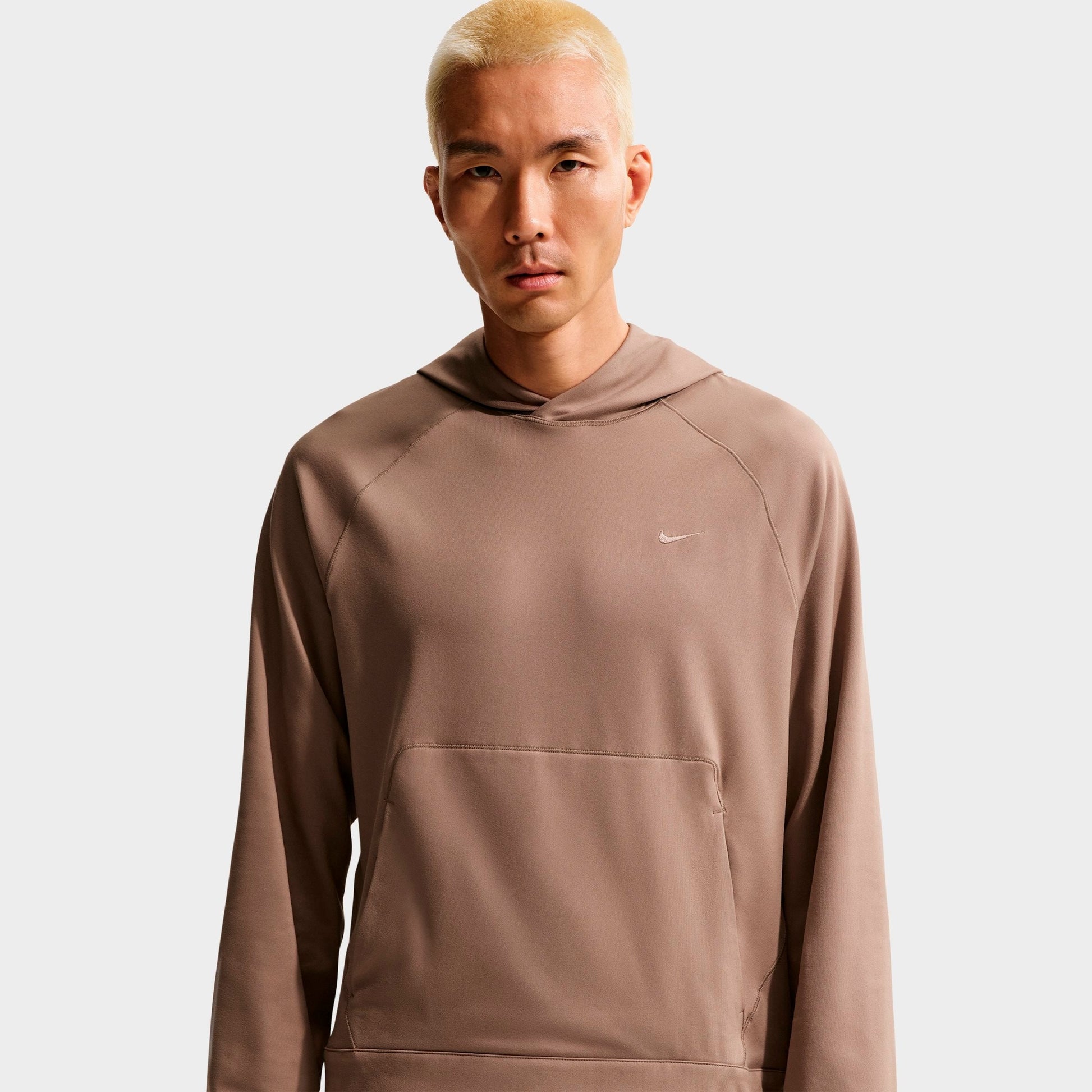 Men's Nike Primary NanoKnit Dri-FIT UV Protection Pullover Training Hoodie - Mink Brown/Mink Brown