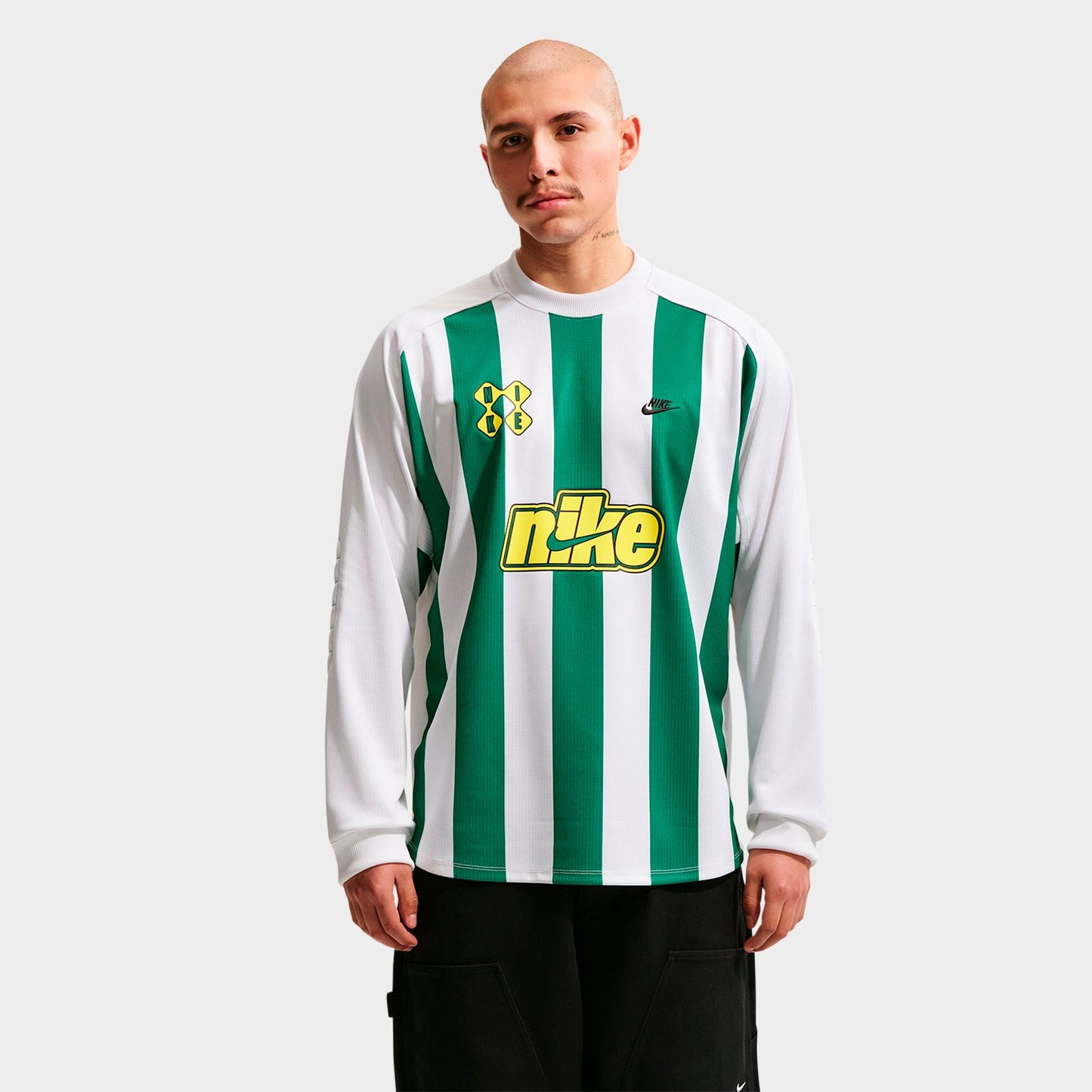 Men's Nike Sportswear Club Goalie Top - Malachite/White/Lightning