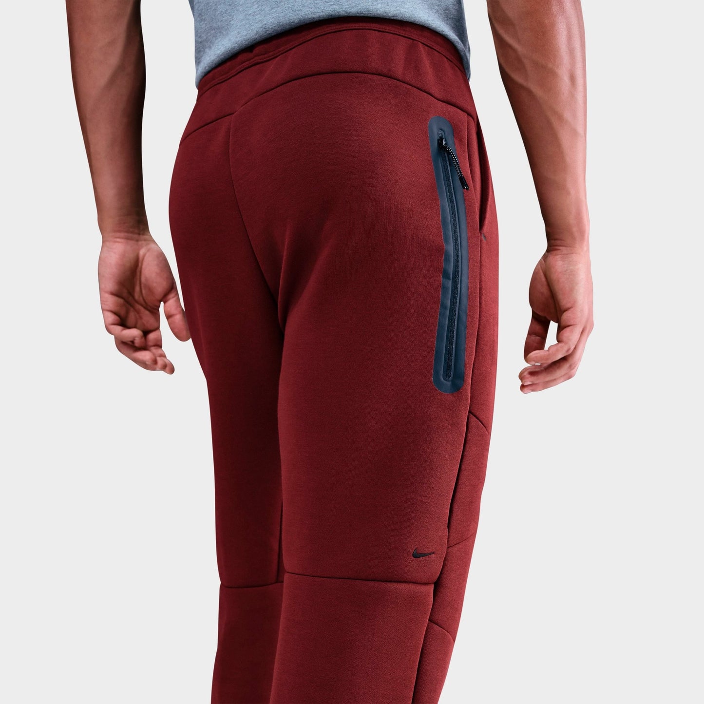 Men's Nike Tech Fleece Open-Hem Pants - Dark Team Red/Black