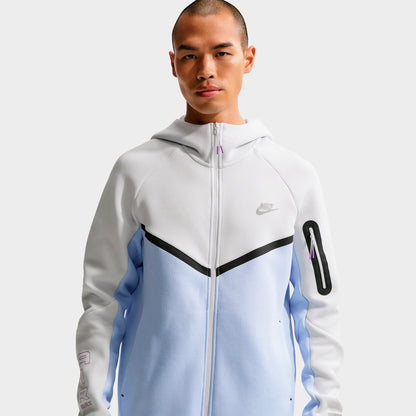 Men's Nike Tech Fleece Air Max Full-Zip Windrunner Jacket - Off White/Hydrogen Blue/Bright Violet