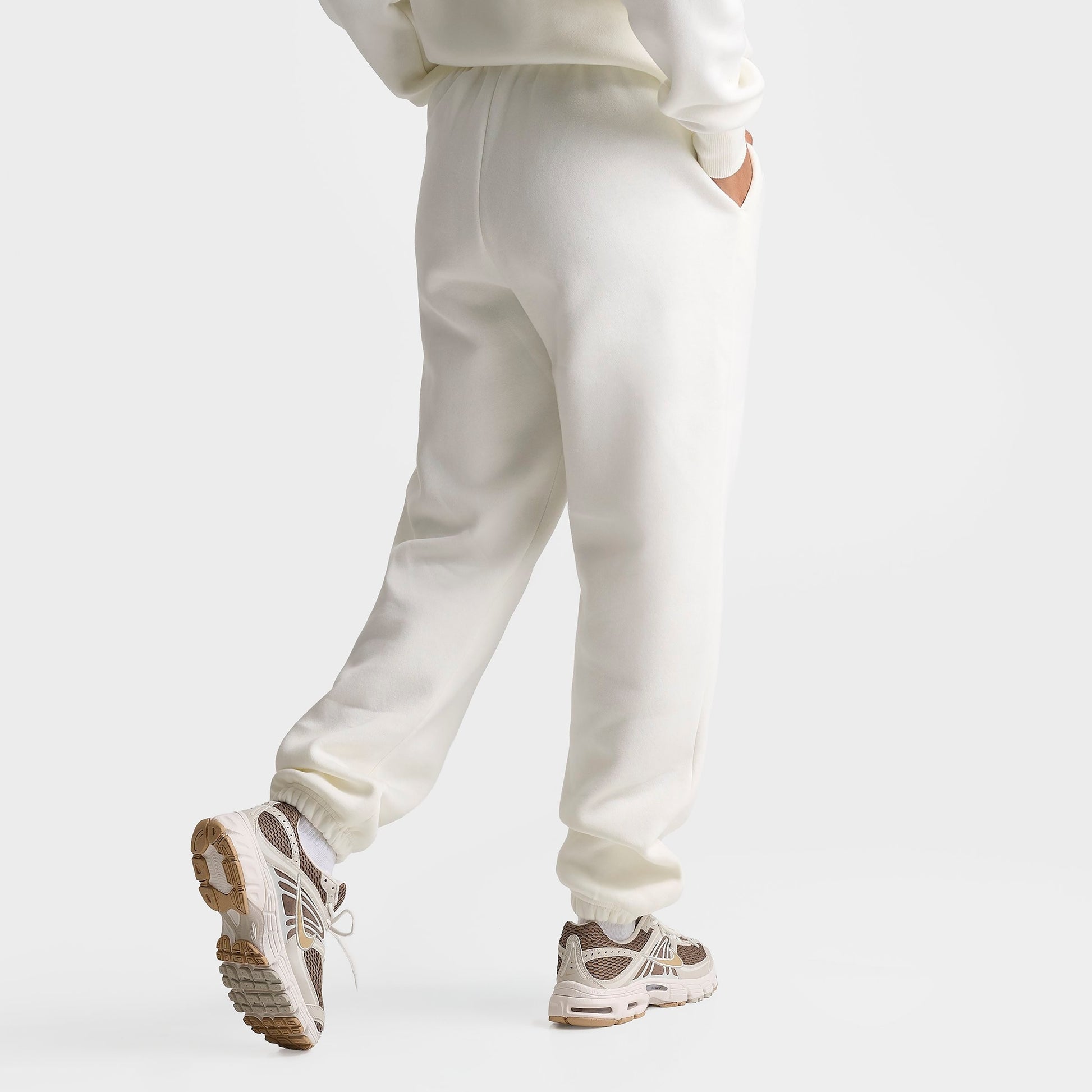 Women's Nike Sportswear Phoenix Fleece Sports Club Oversized High-Waisted Jogger Pants - Sail/Black