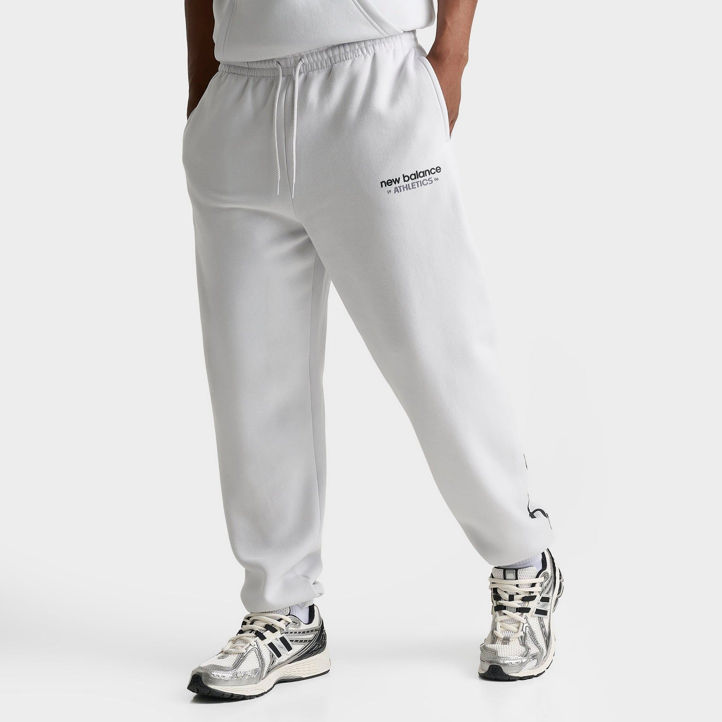 Men's New Balance Athletics Fleece Cuffed Jogger Pants - Grey/Back