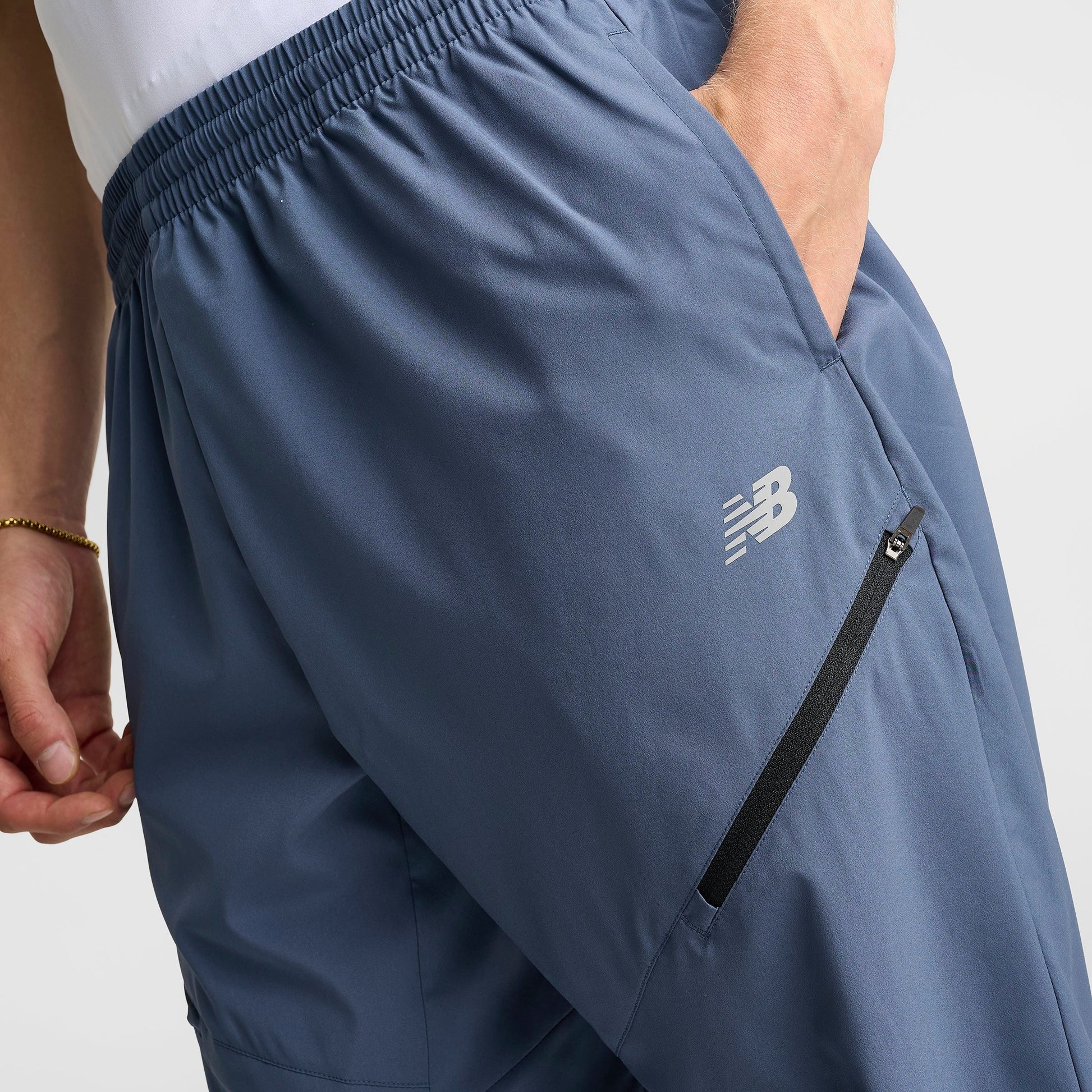 Men's New Balance Woven Zip Pocket Jogger Pants - Navy/Vintage Indigo