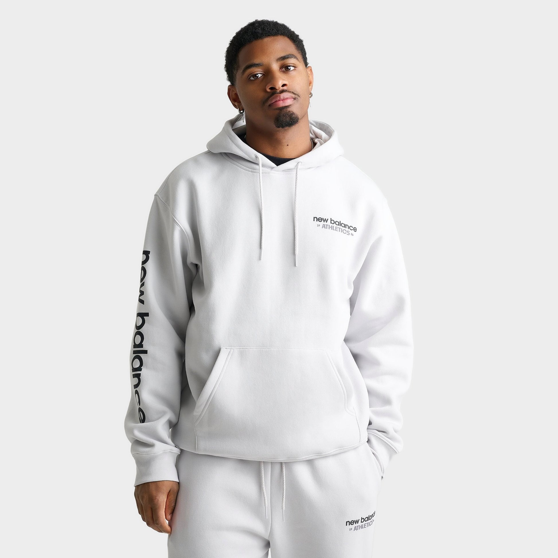 Men's New Balance Athletics Fleece Pullover Hoodie - Grey/Back