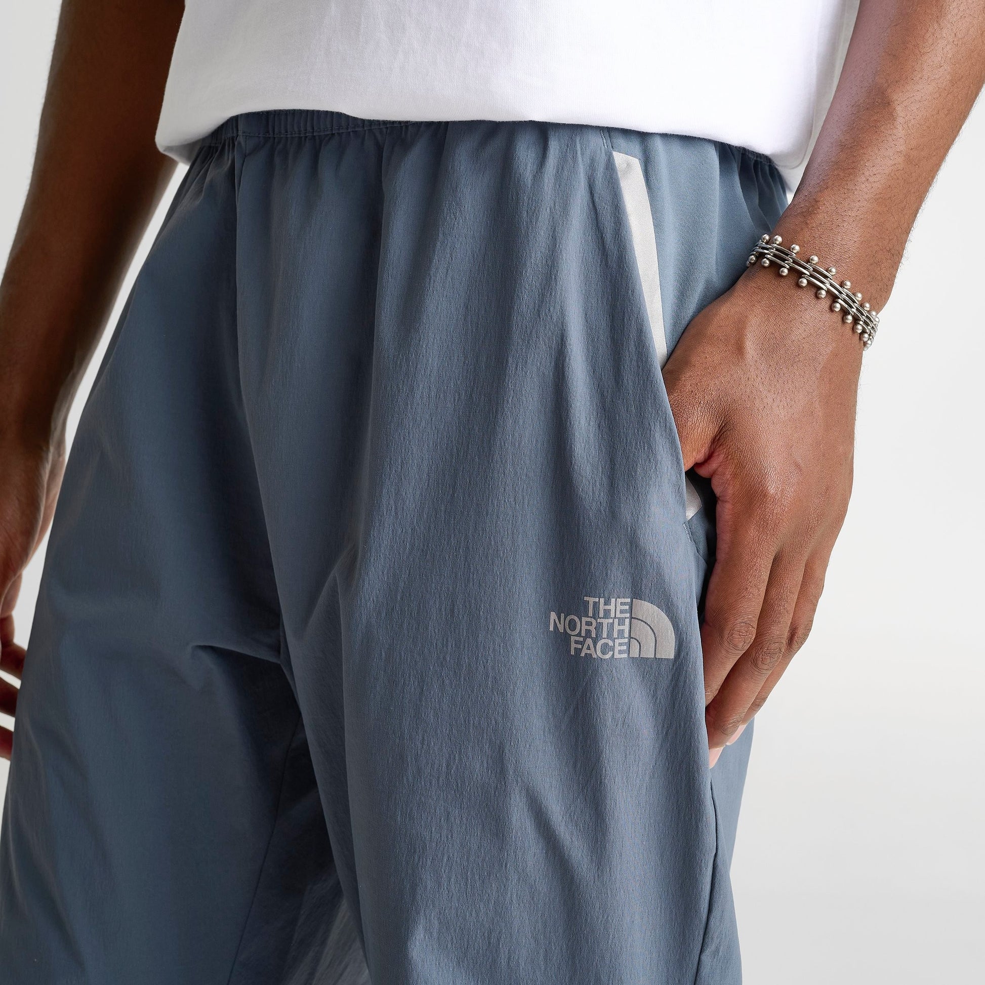 Men's The North Face Performance Woven Track Pants - Granite Grey