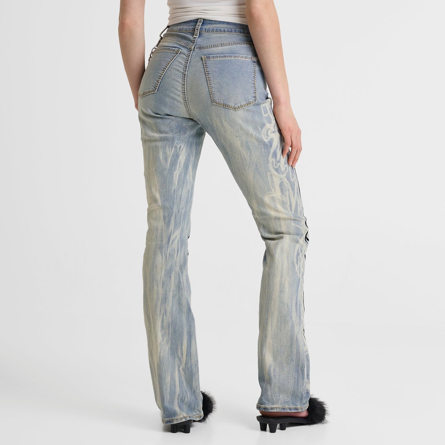 Women's Smoke Rise Ruby Heart High-Rise Bootcut Jeans - Seville Blue