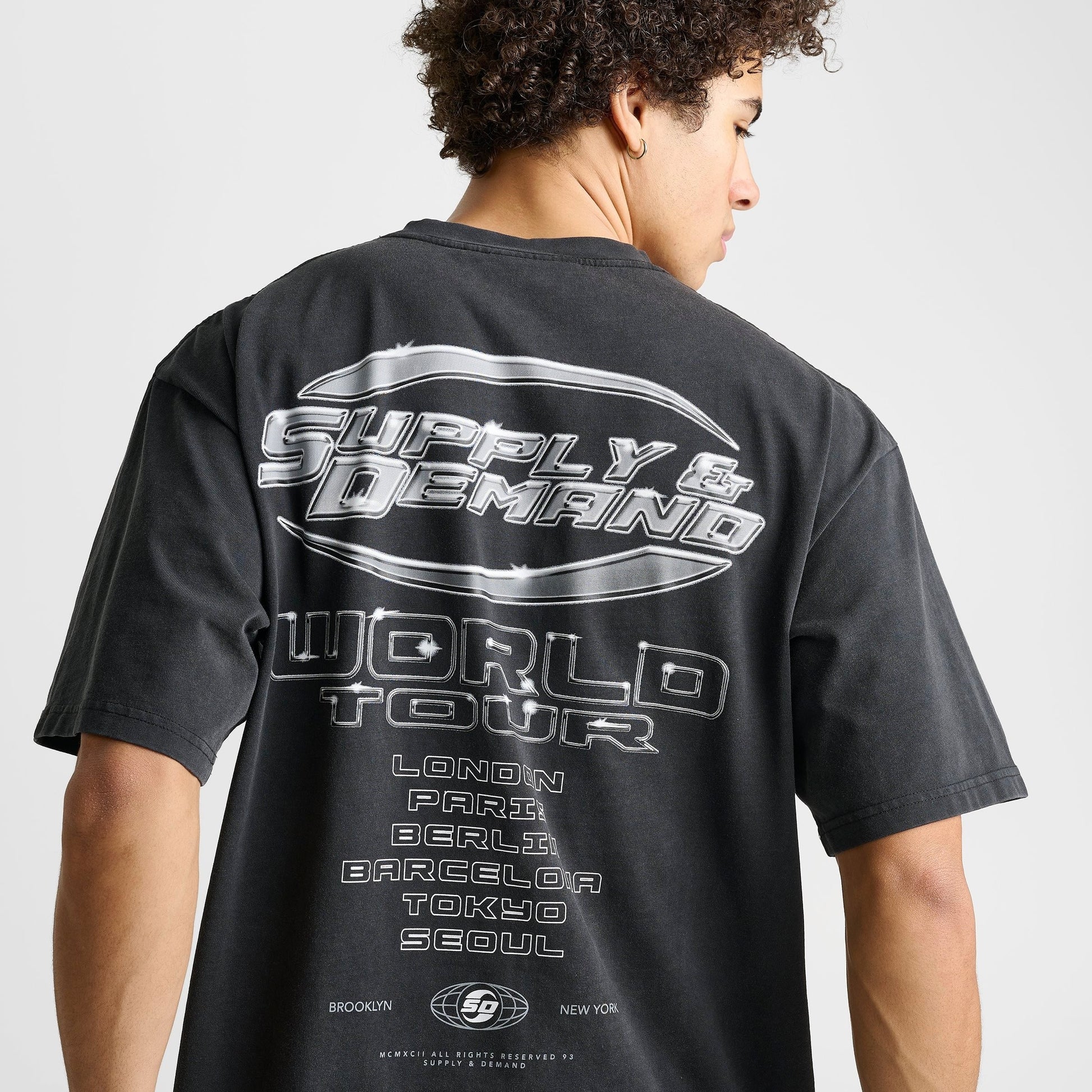 Men's Supply & Demand Tuscan Graphic T-Shirt - Washed Black